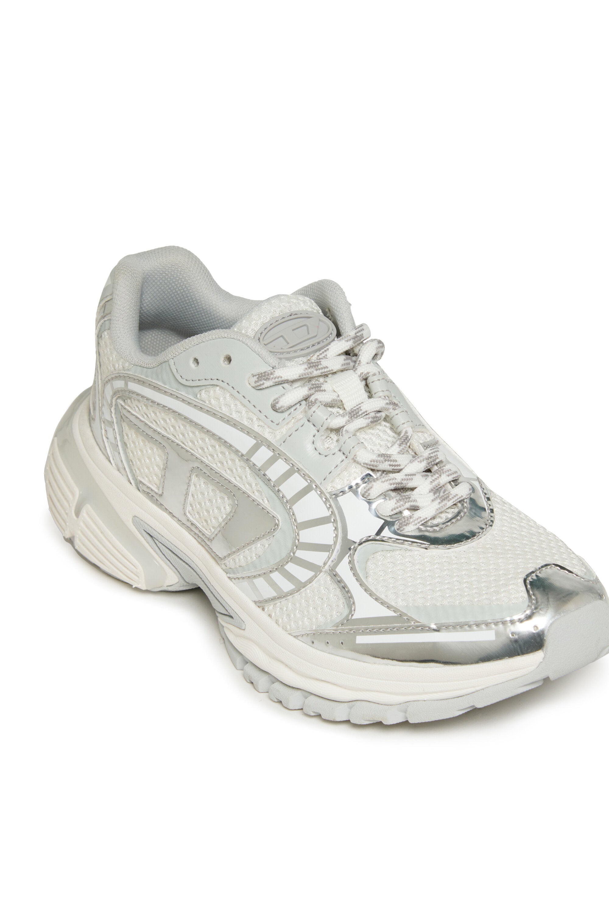 Zapatillas Pro V Dense con logotipo metálico