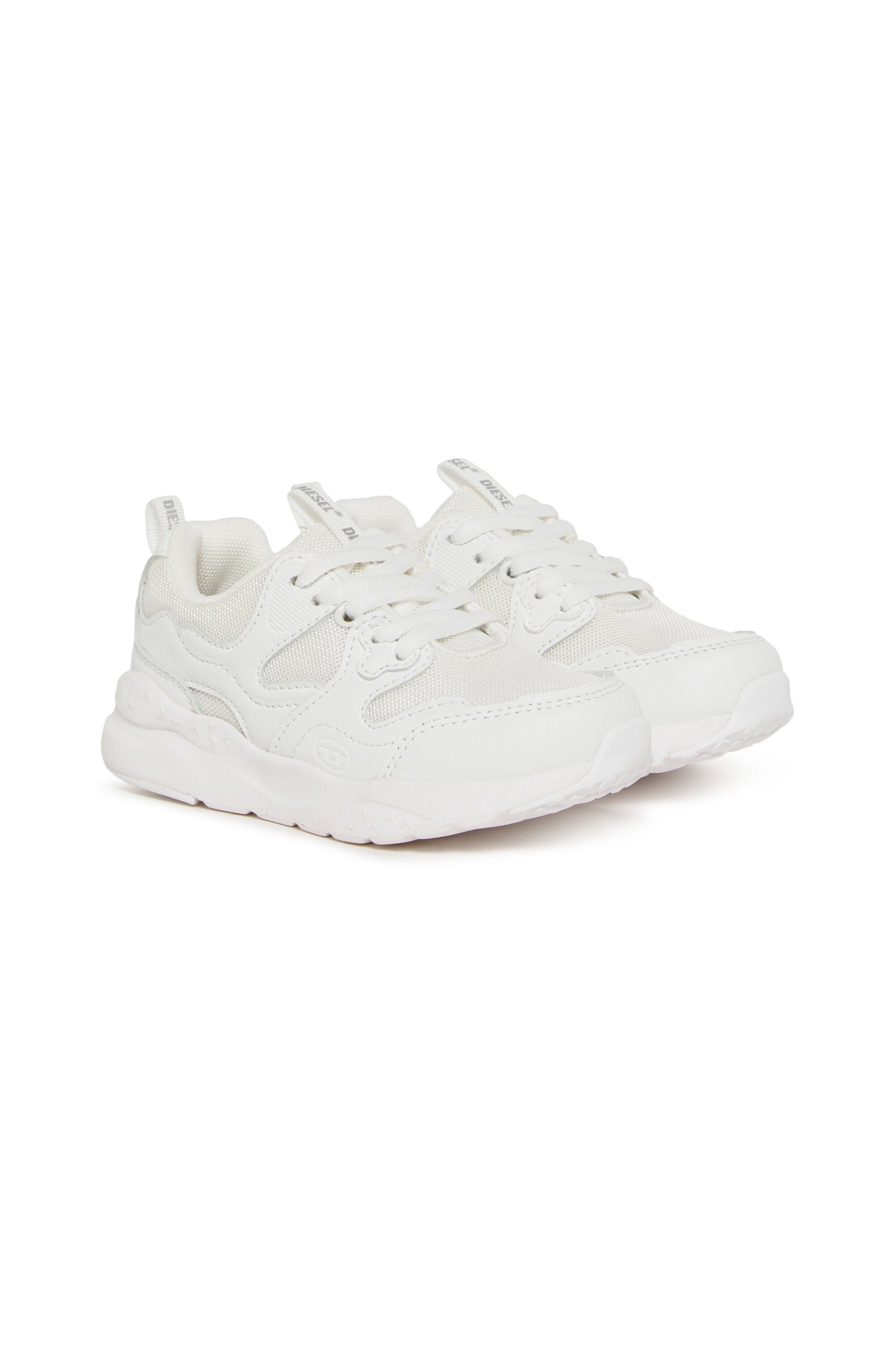 Zapatillas con logotipo