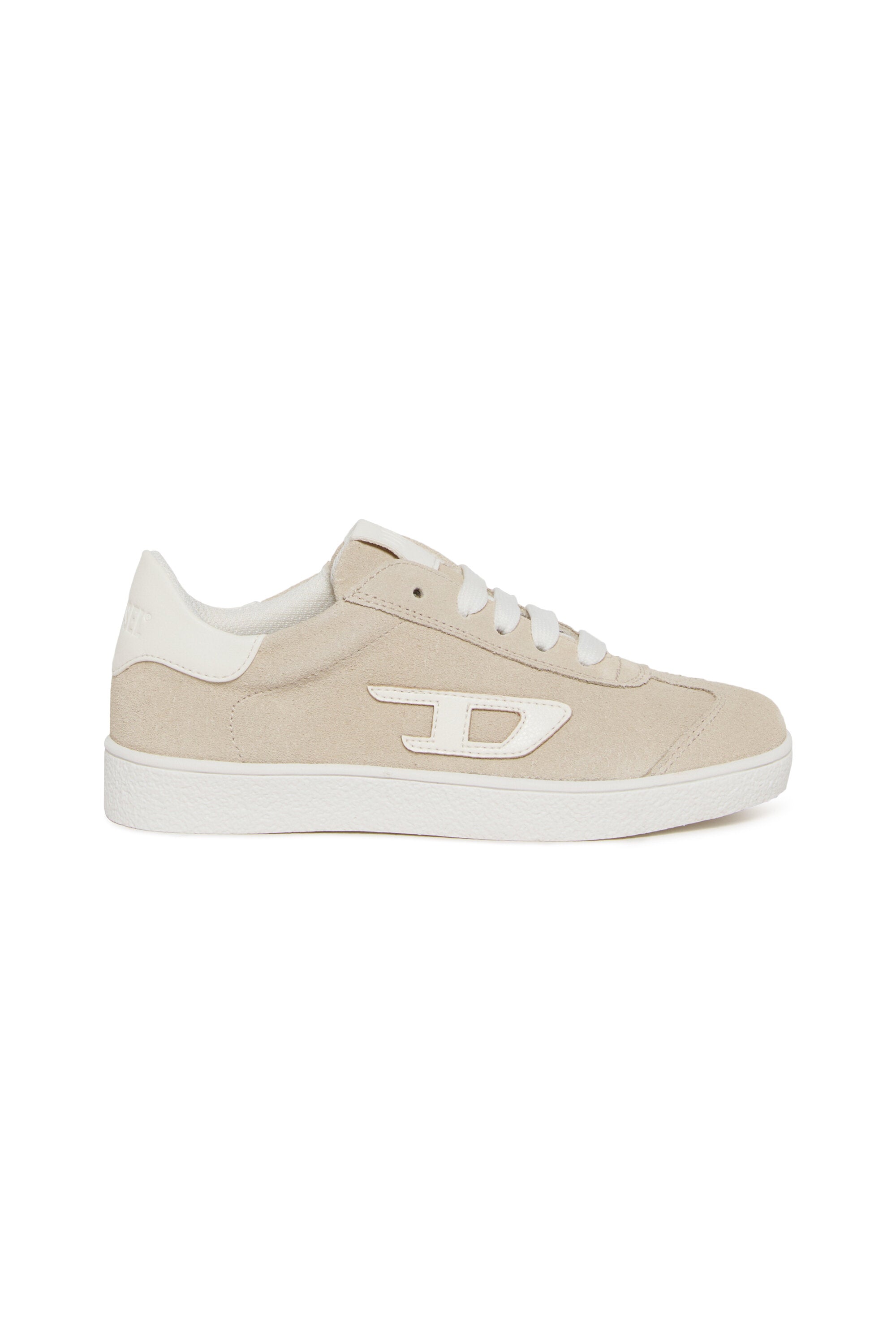 Sneaker mit D-Logo