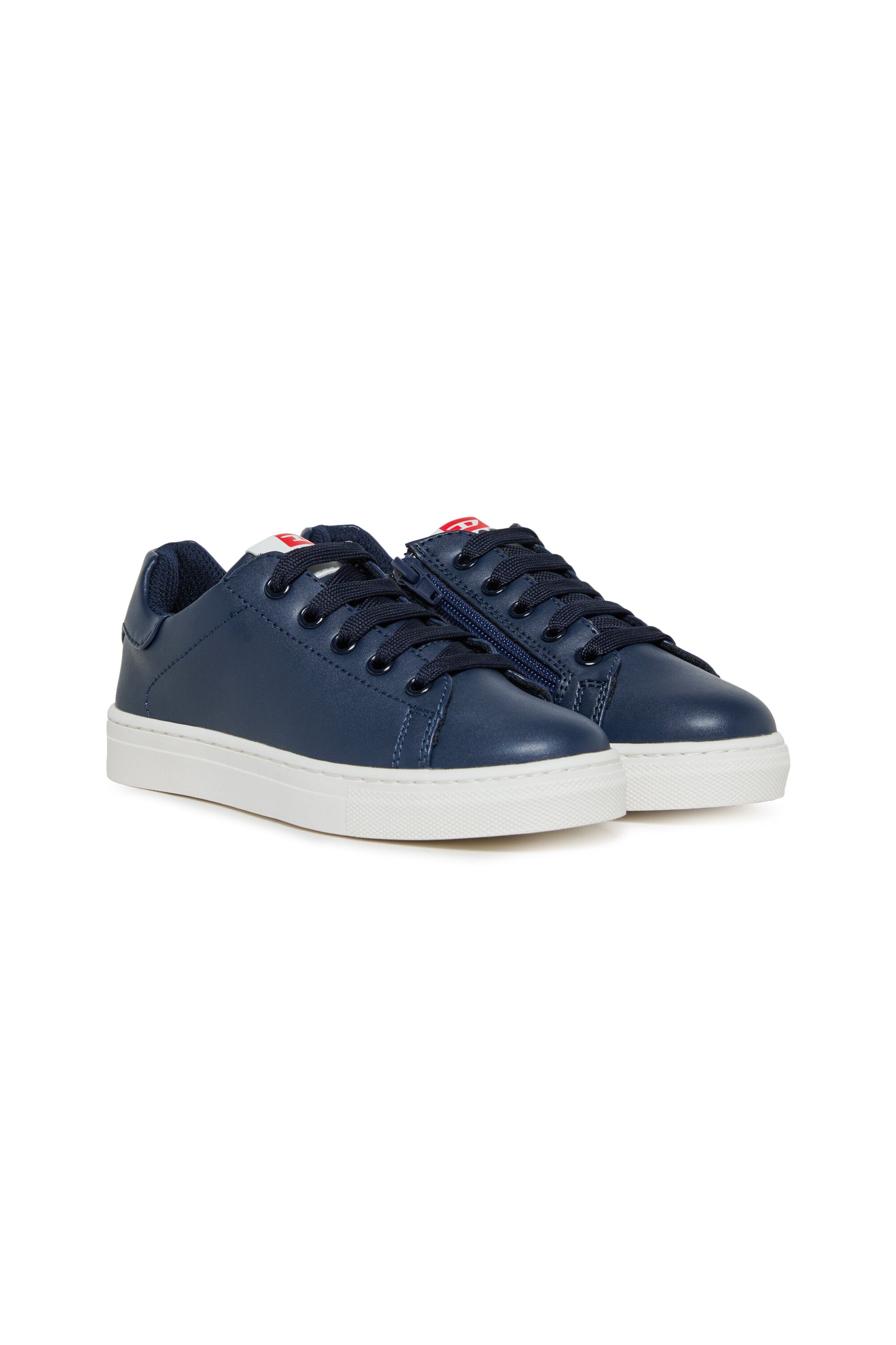 Sneaker mit Logo
