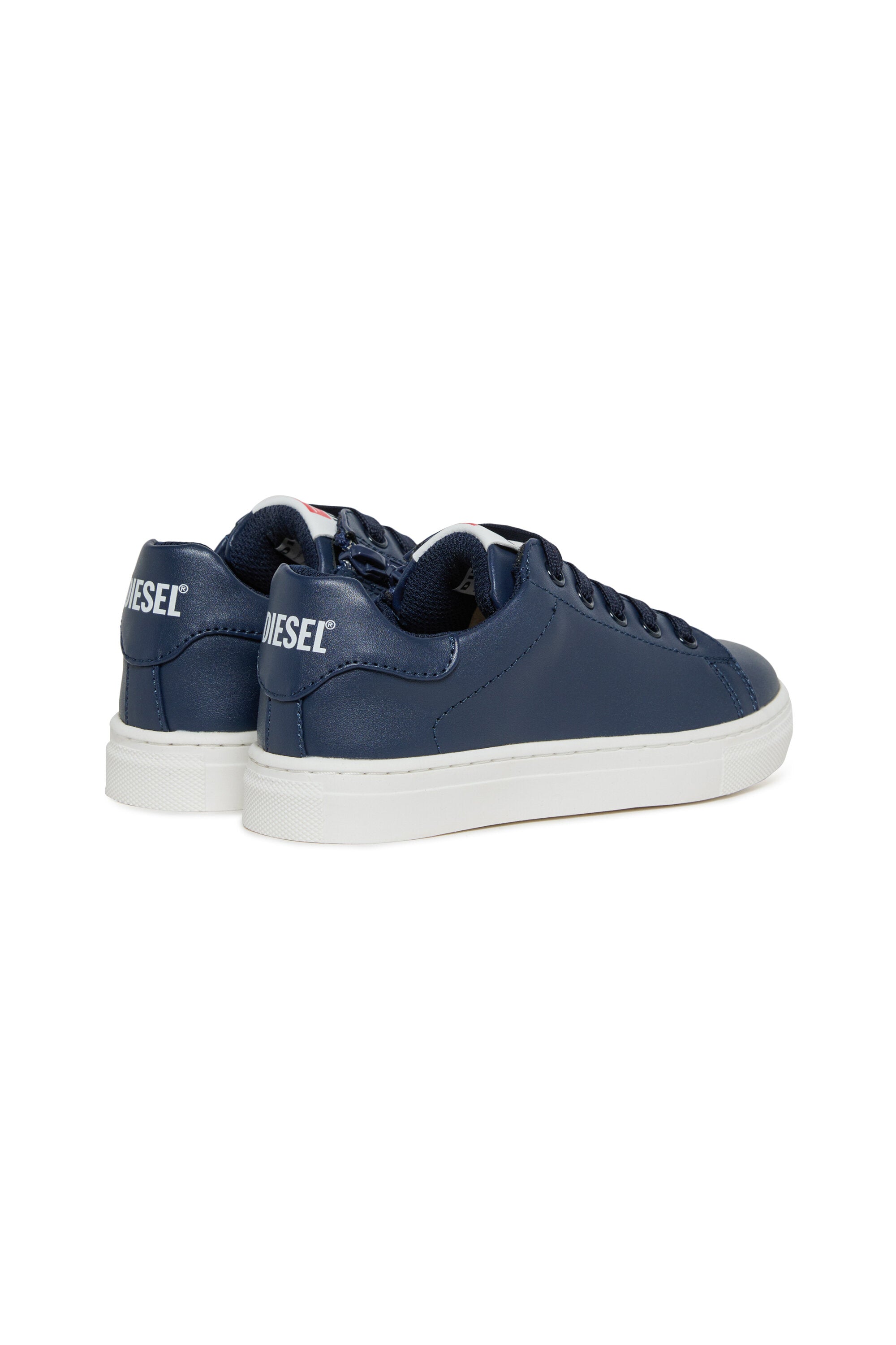 Sneaker mit Logo