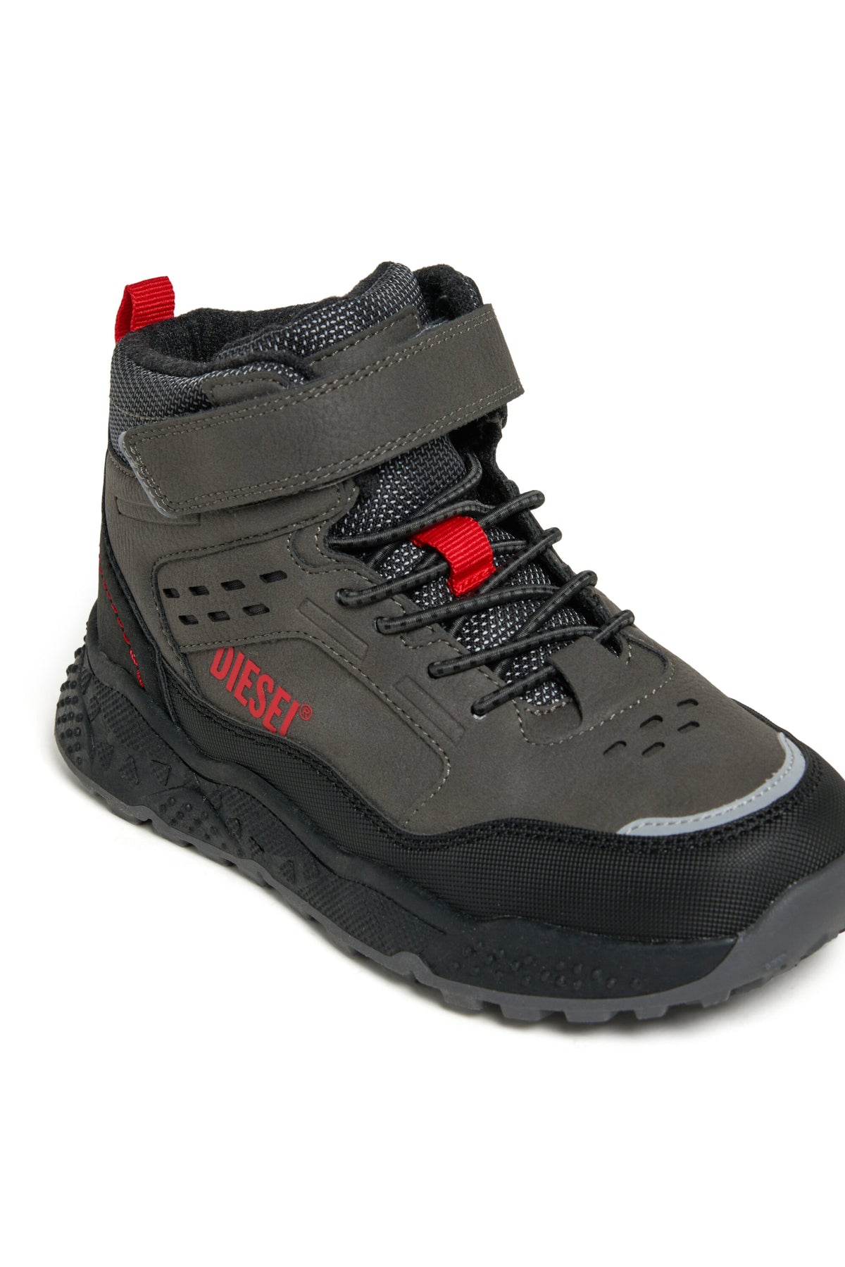 Outdoor-Schuhe mit Logo