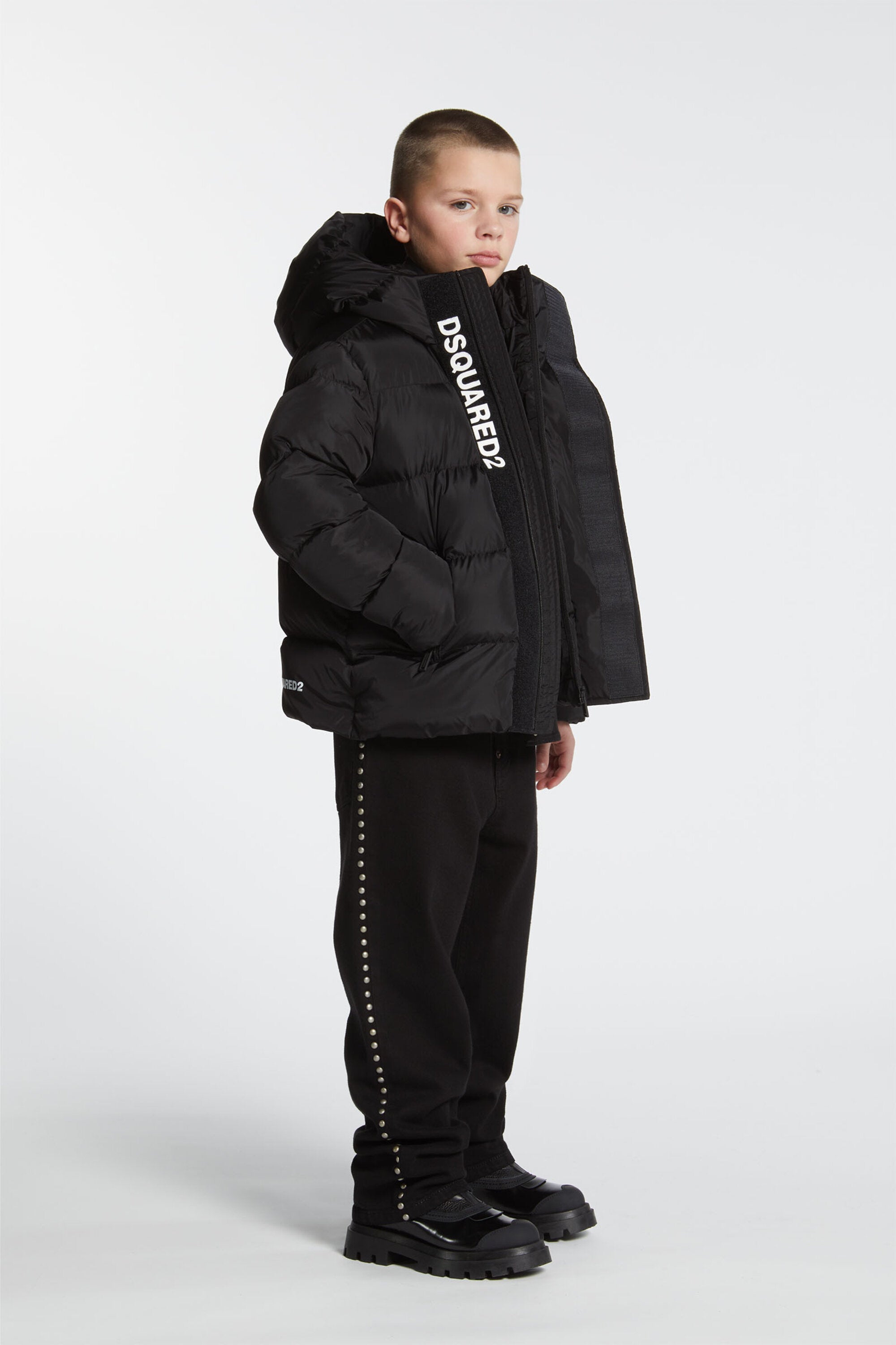 Giacca imbottita corta con cappuccio e logo DSQUARED2