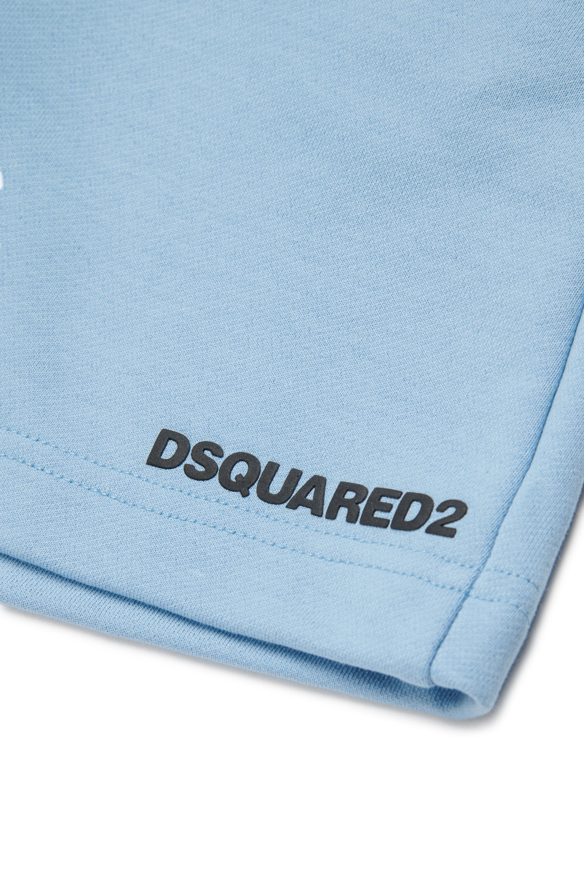 Short polaire de la marque