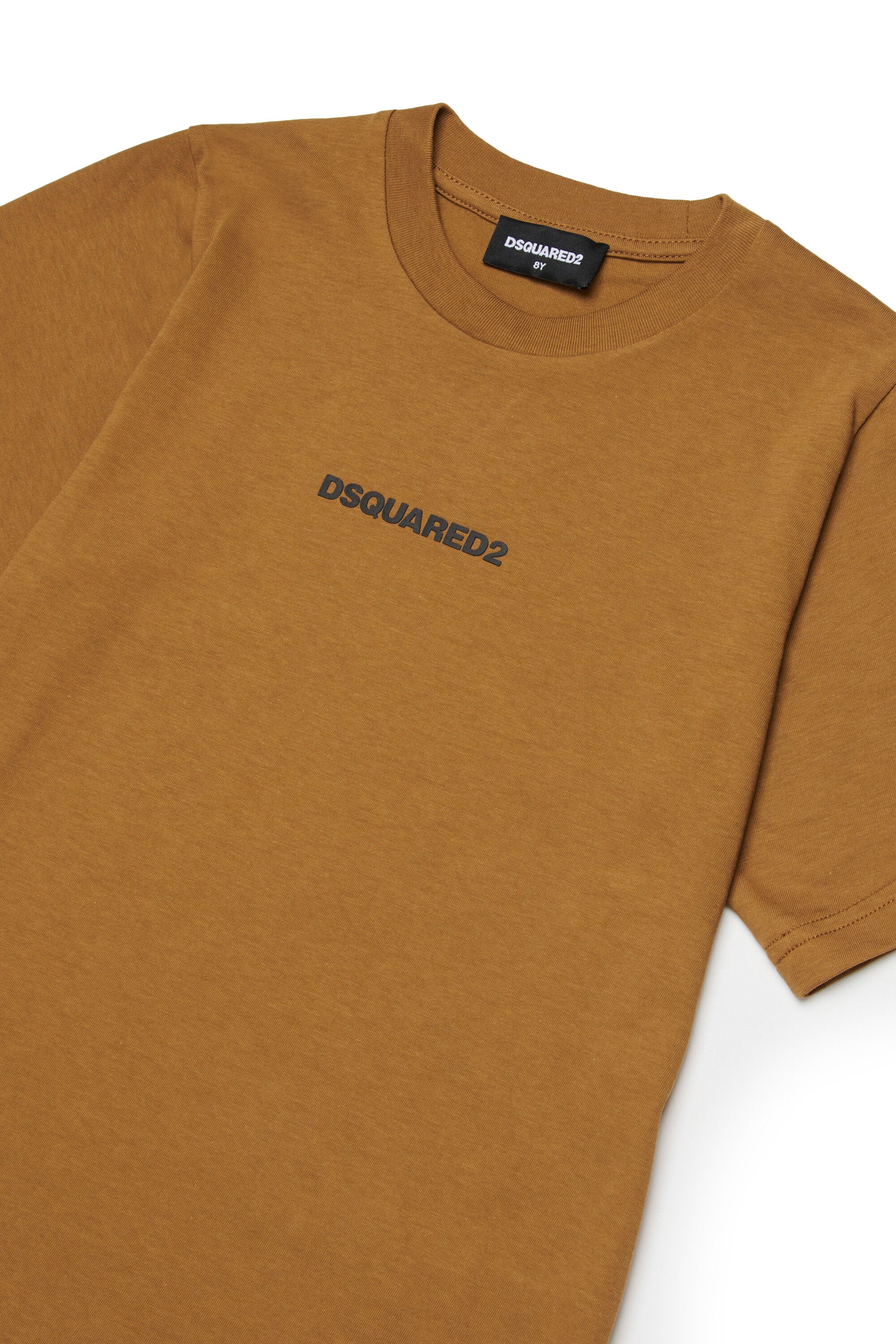 T-shirt with rubber effect logo