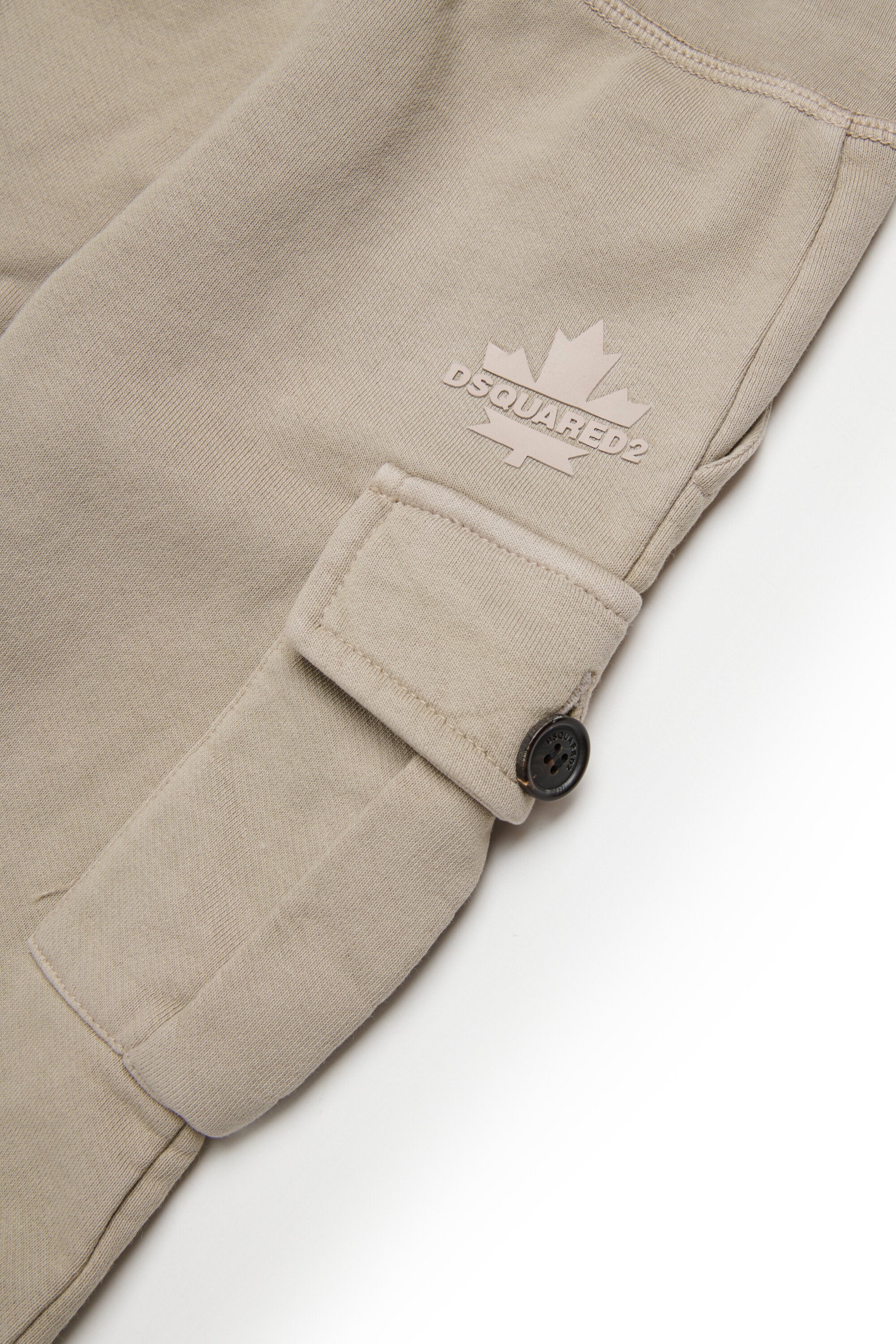 Pantaloni cargo in felpa con Maple Leaf