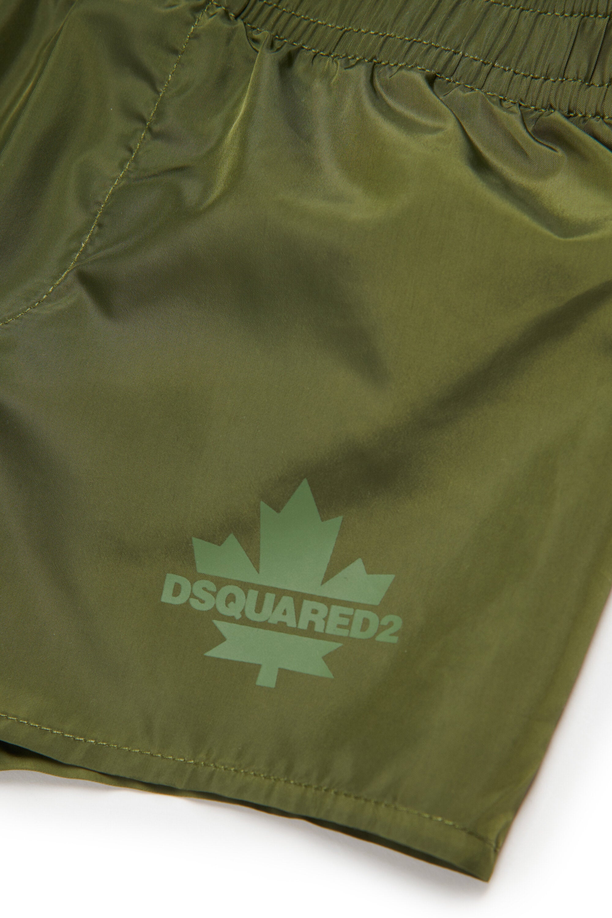 Shorts con Maple Leaf