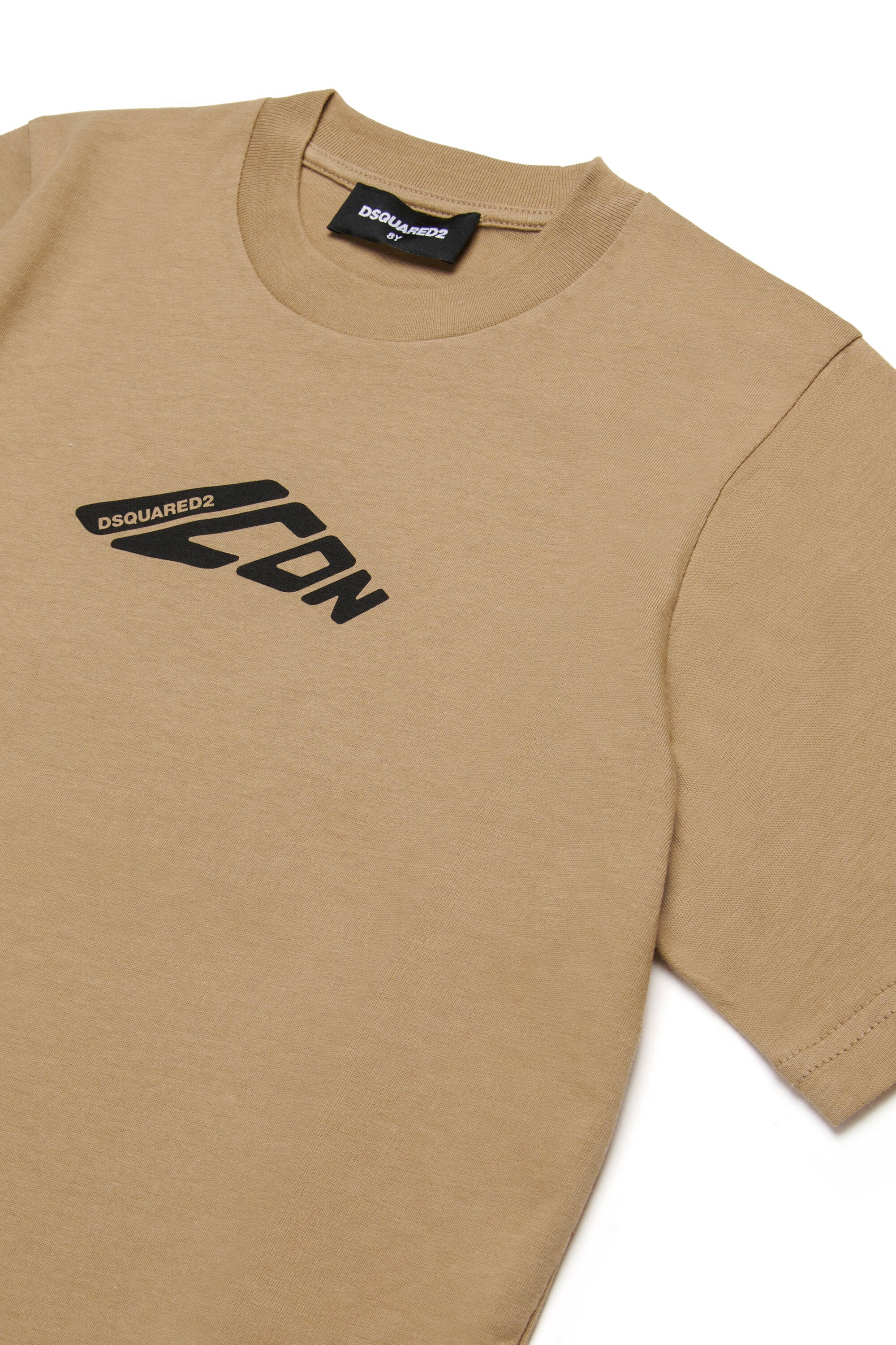 T-shirt avec logo contrasté