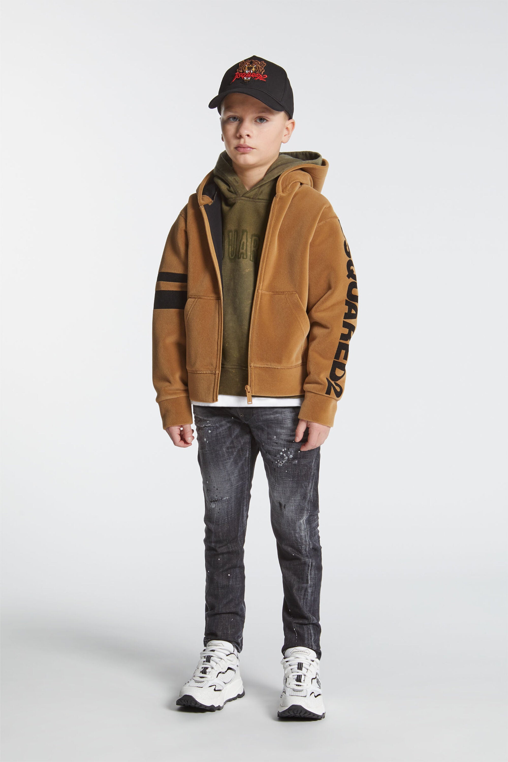 Felpa in neoprene con cappuccio