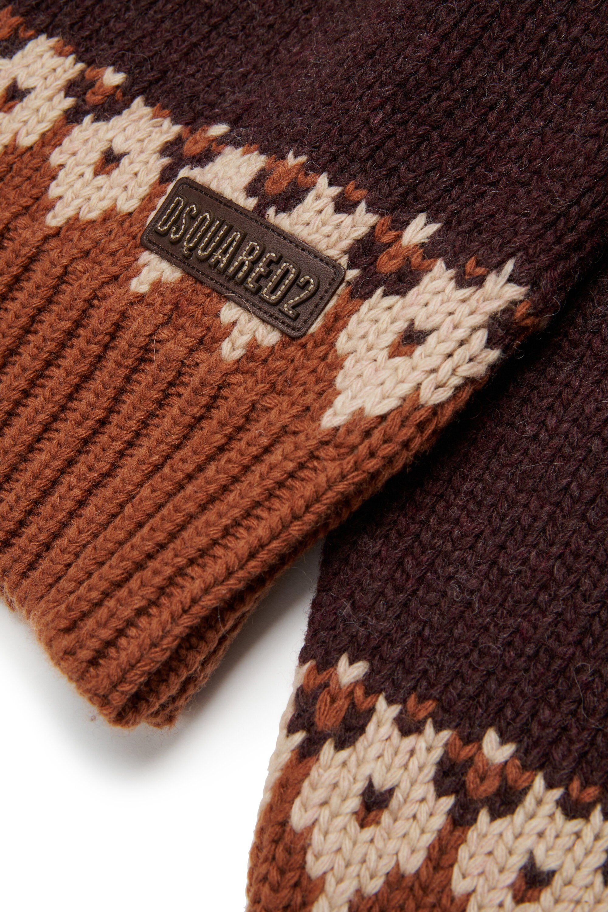 Pullover a collo alto in misto lana norvegese