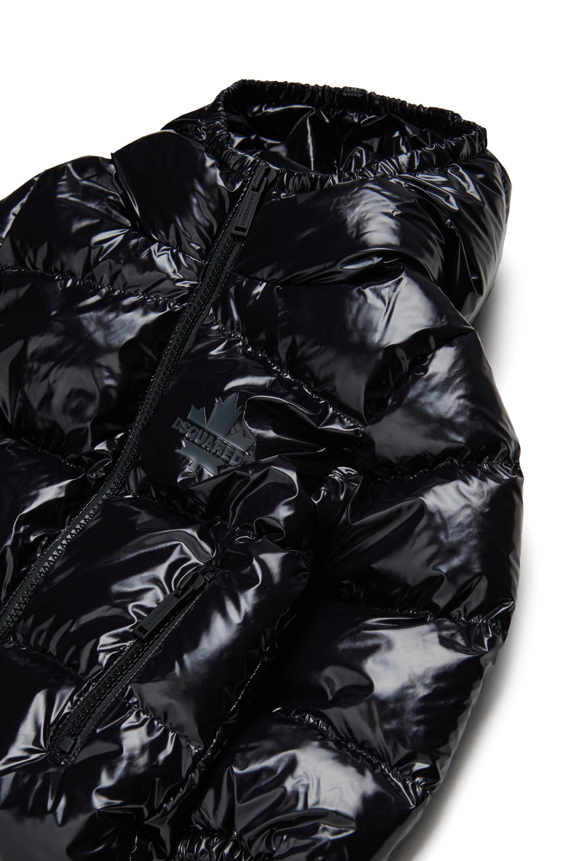 Kurze wattierte Jacke mit Maple Leaf Logo