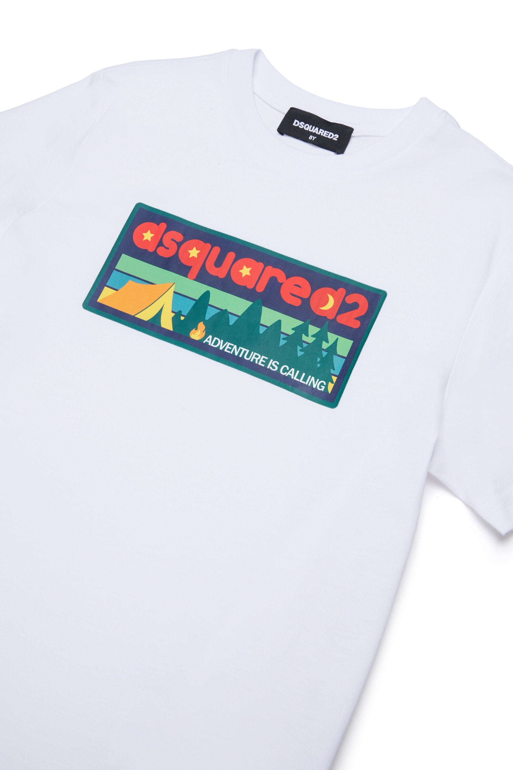 Camiseta con logo en el pecho