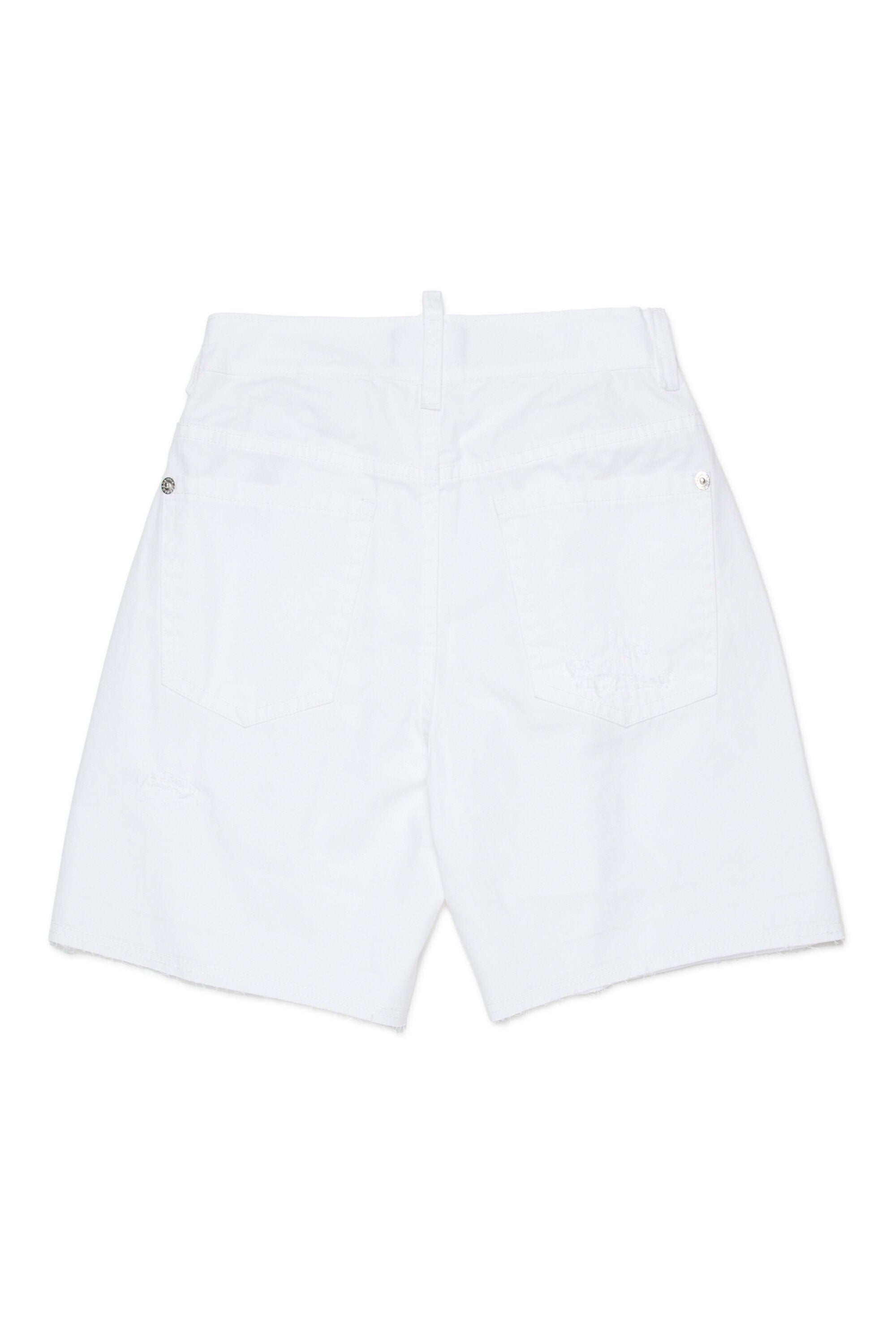 Shorts con logo e dettaglia sfrangiati
