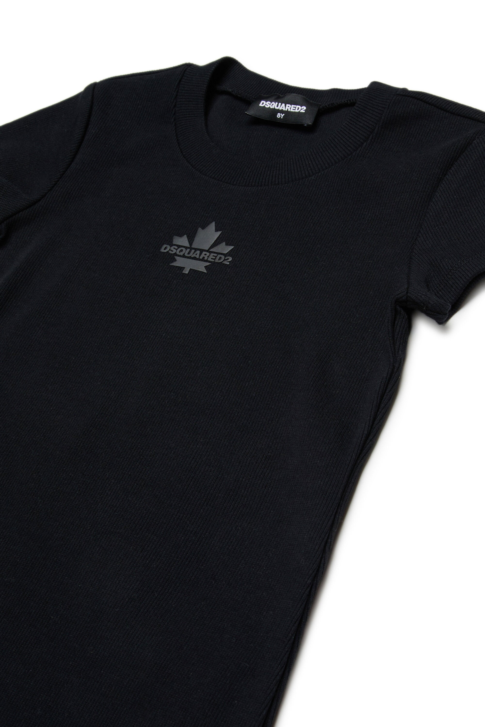 Vestido con logo