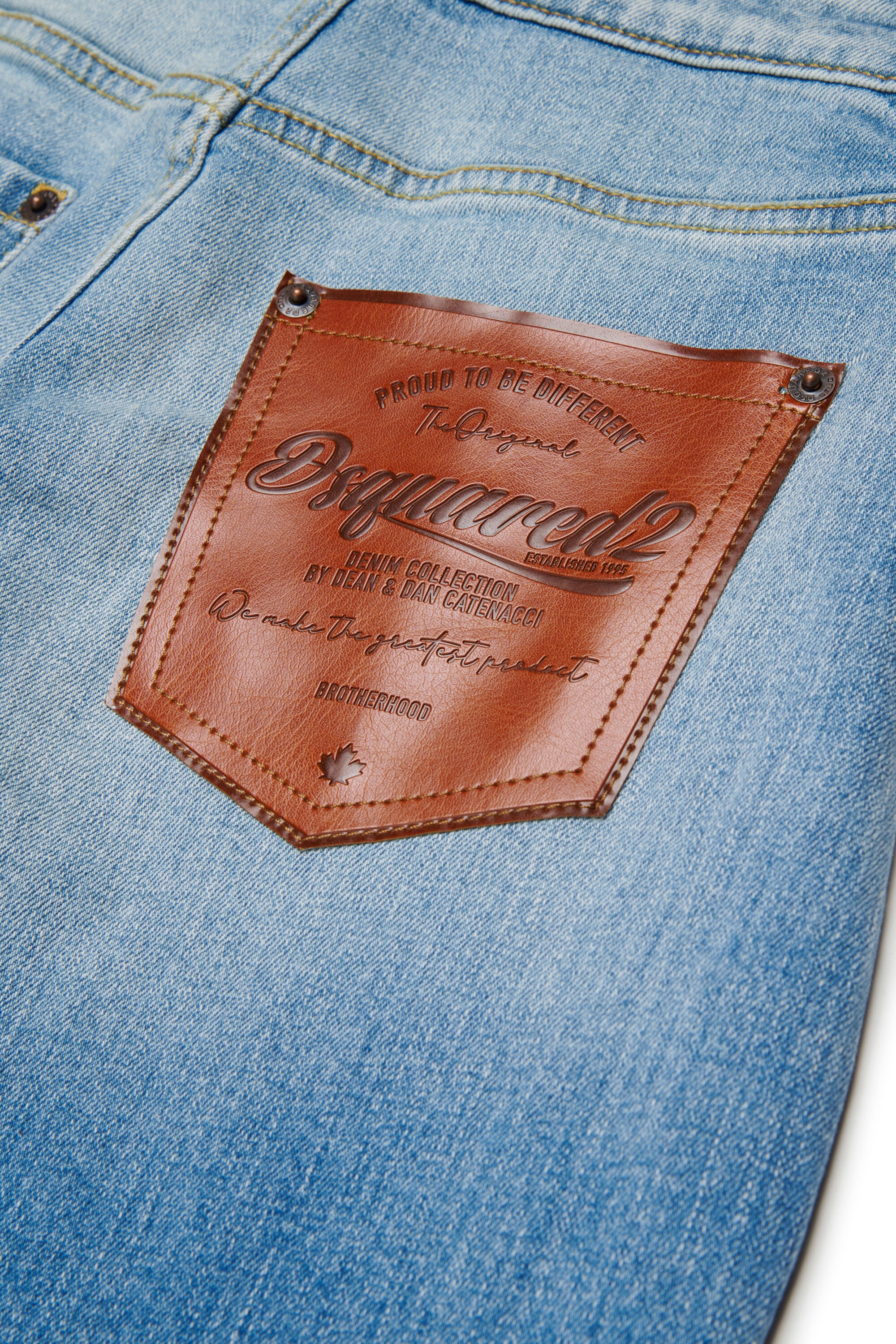 Helleblaue Relaxed-Jeans – Amelia