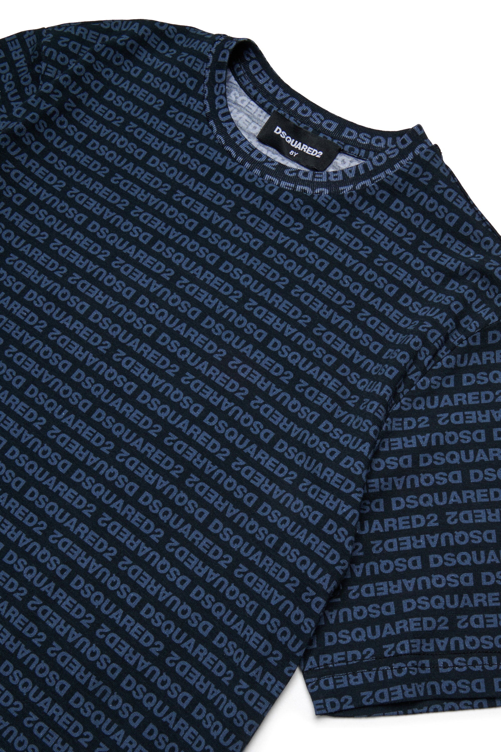 T-shirt con logo allover