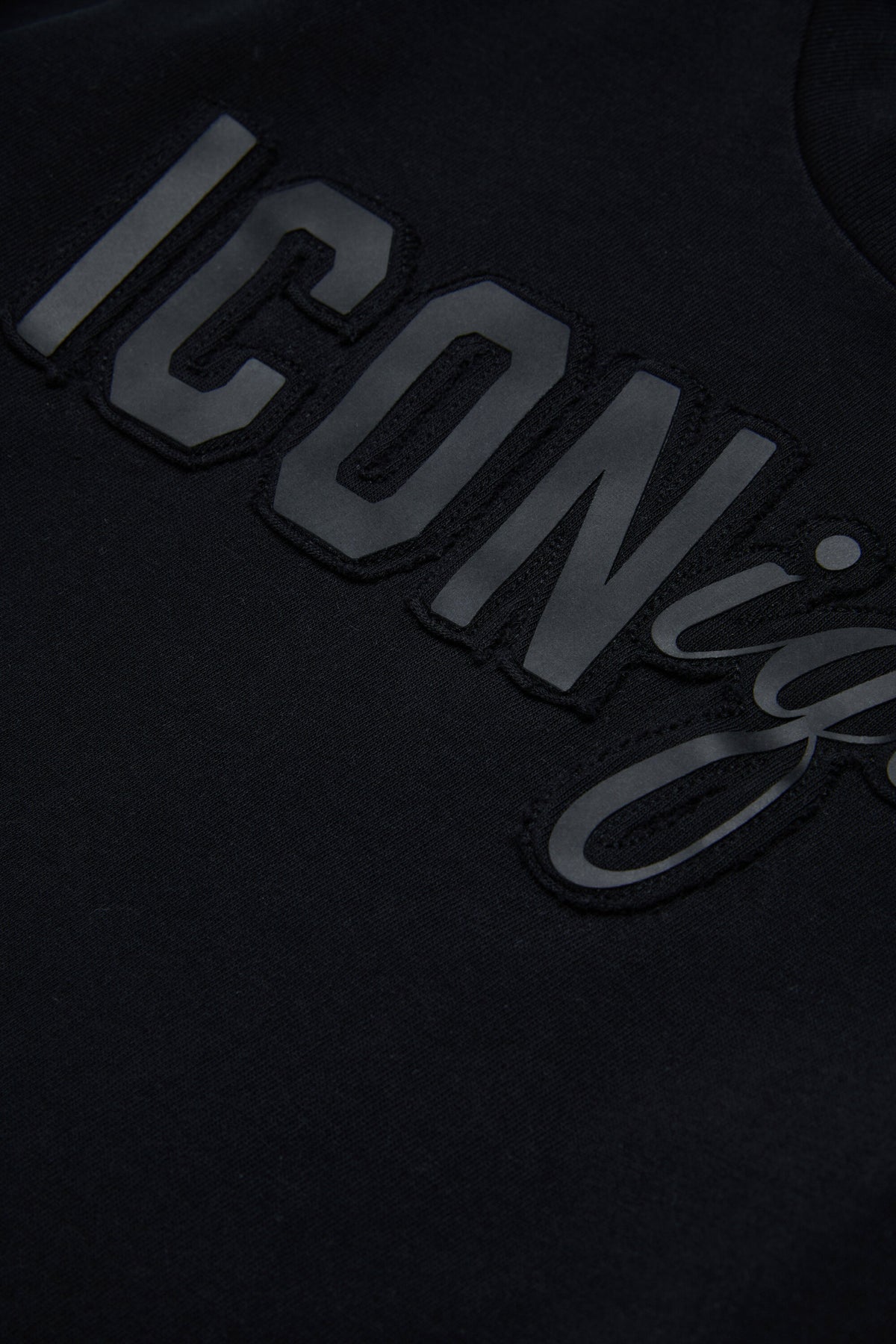T-Shirt mit Logo