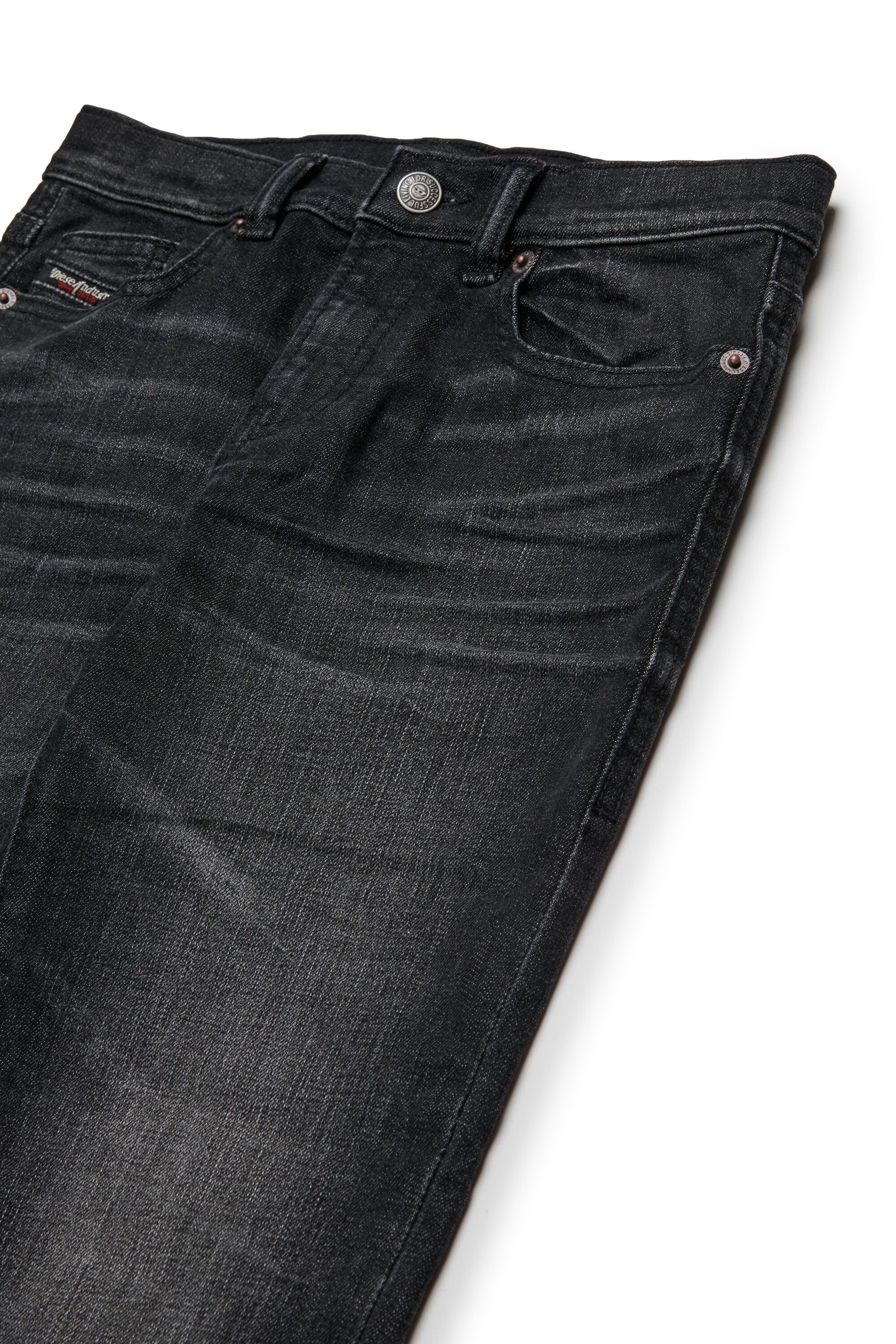 Schwarze regular Jeans mit Abnutzungseffekt - 2020 D-Viker