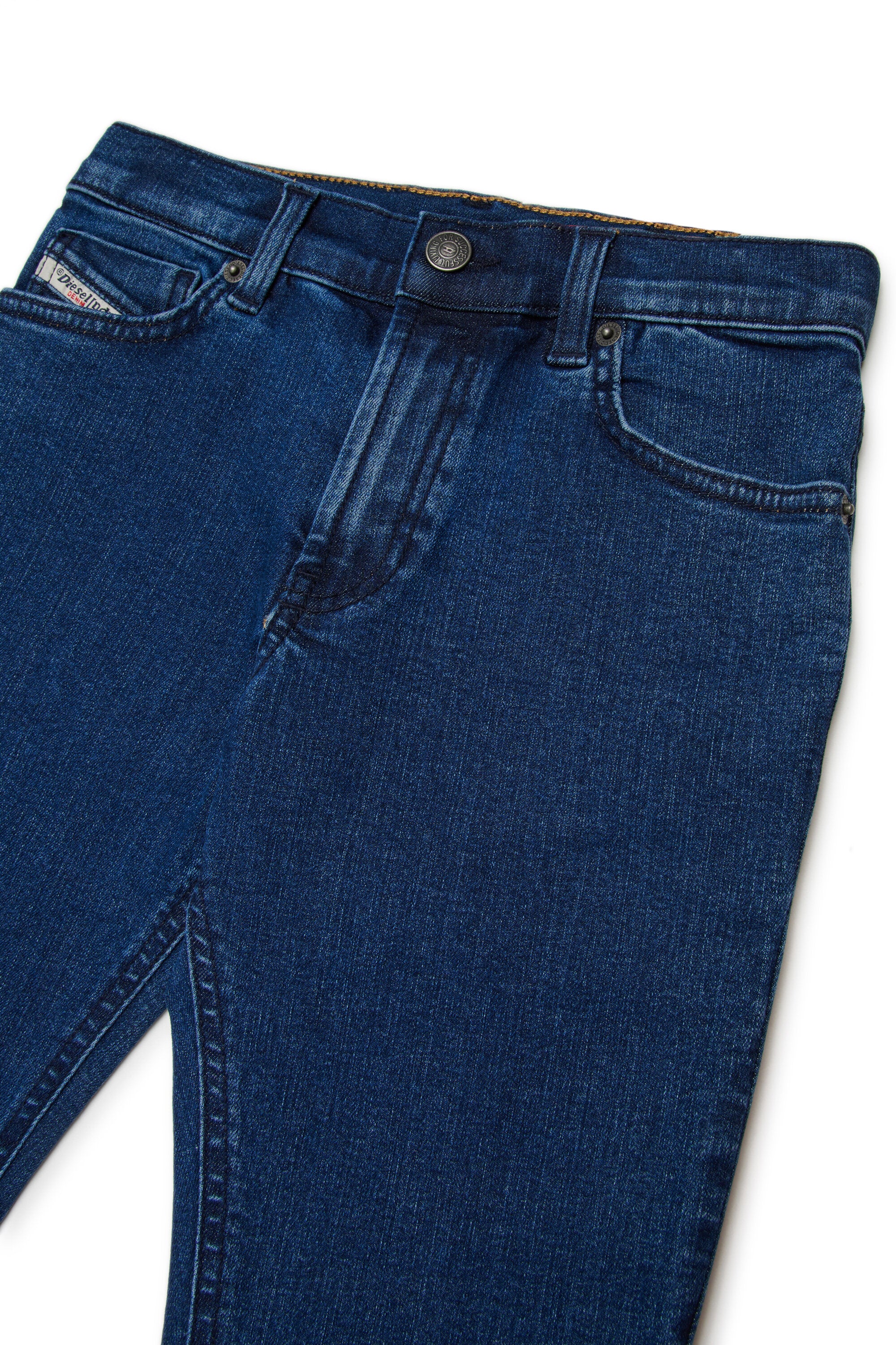 Slim-Fit-Jeans in Mittelblau - 1995