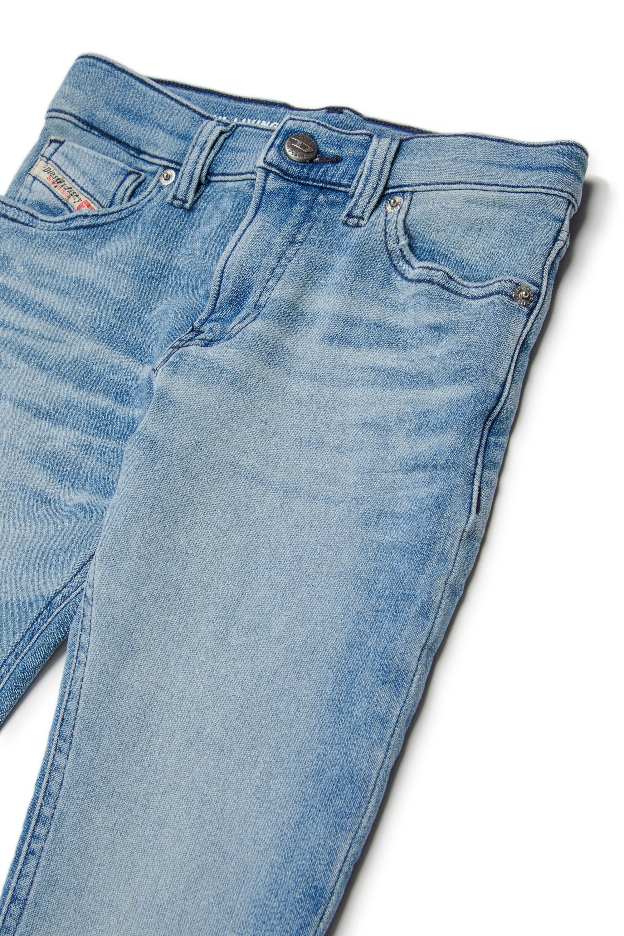 JoggJeans® Slim Fit Hellblaue Waschung - 1995