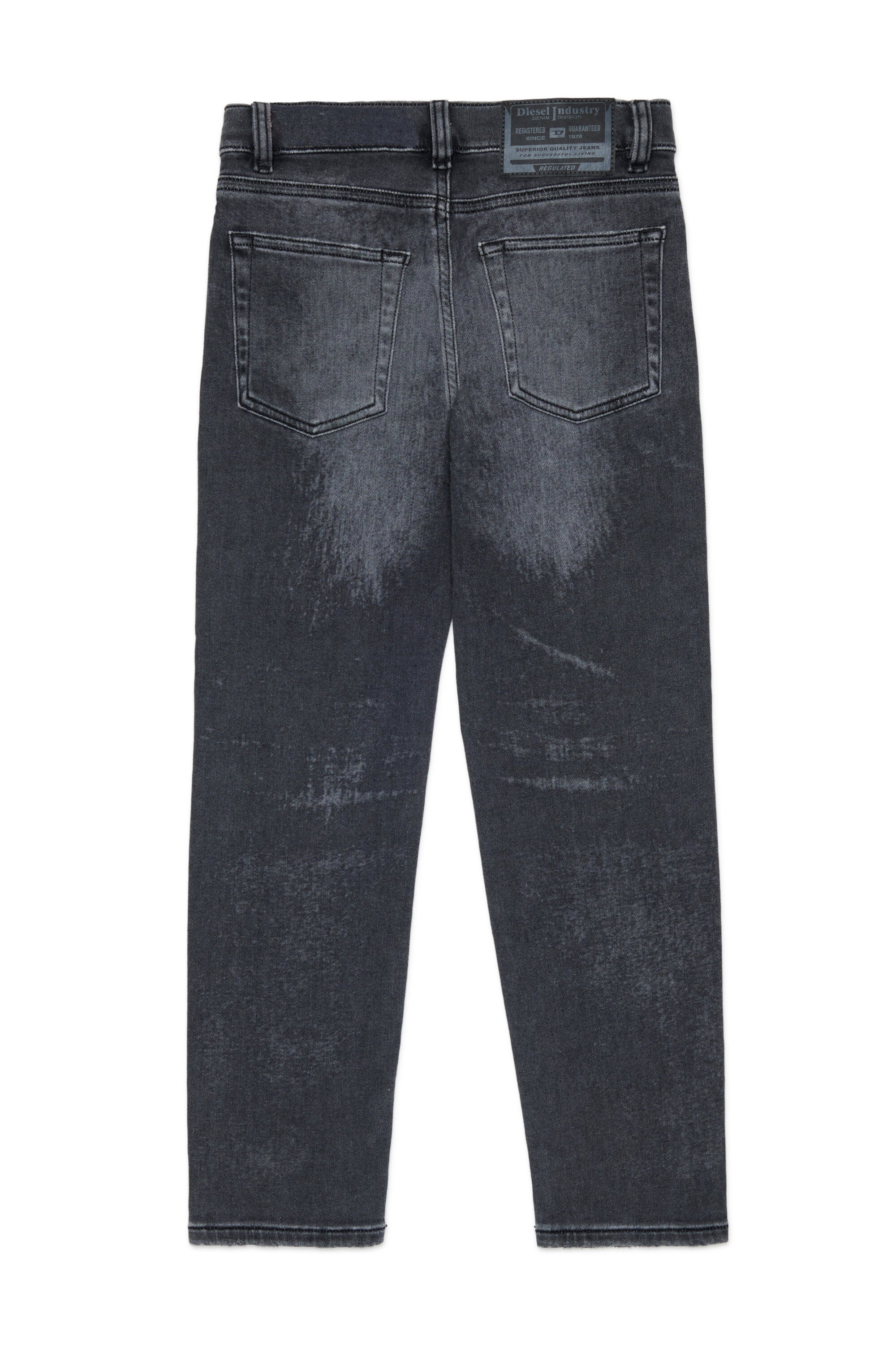 JoggJeans® Regular-Passform, schwarze Waschung - 2010