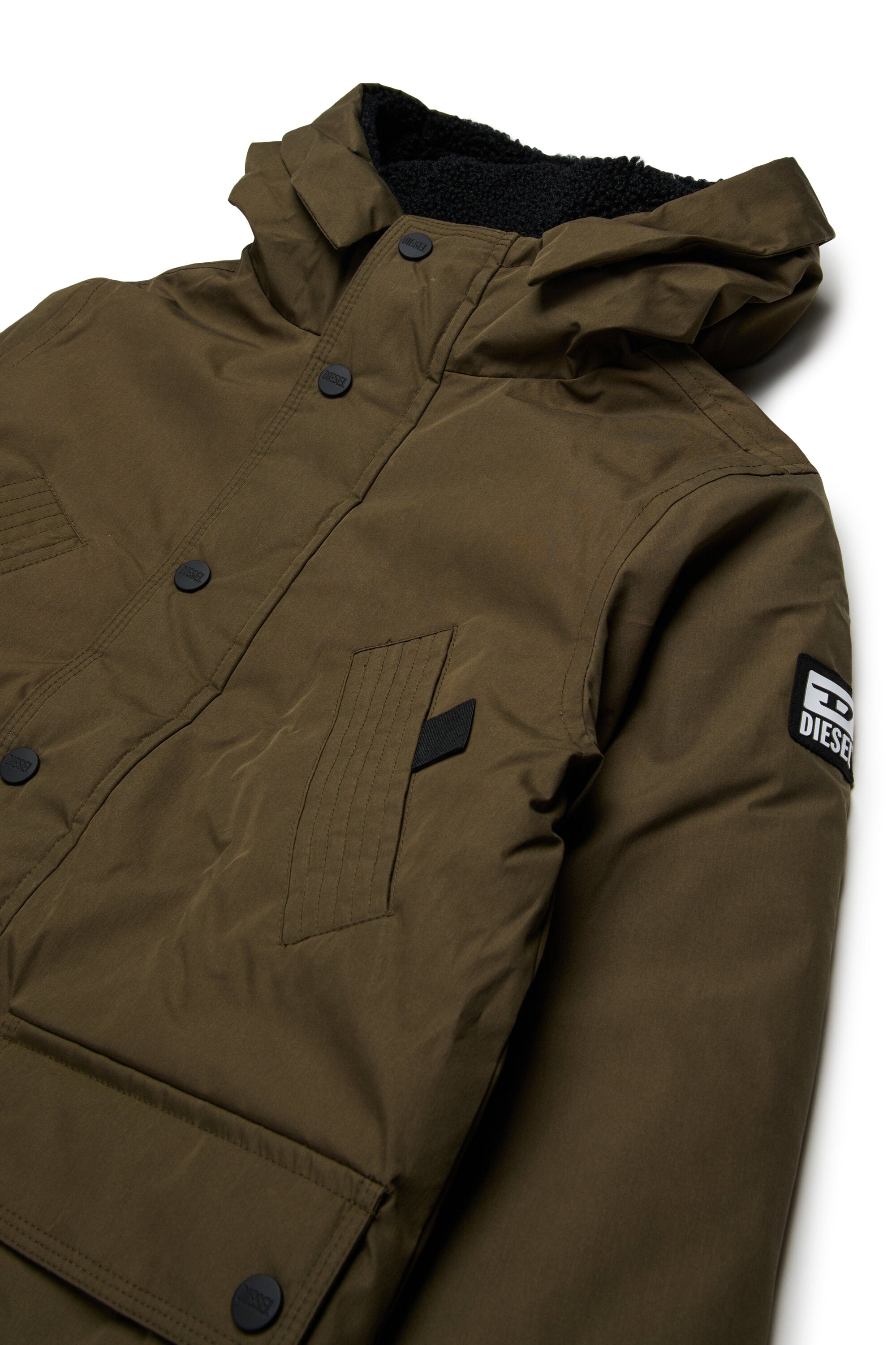 Lange gepolsterte Jacke mit Vordertaschen