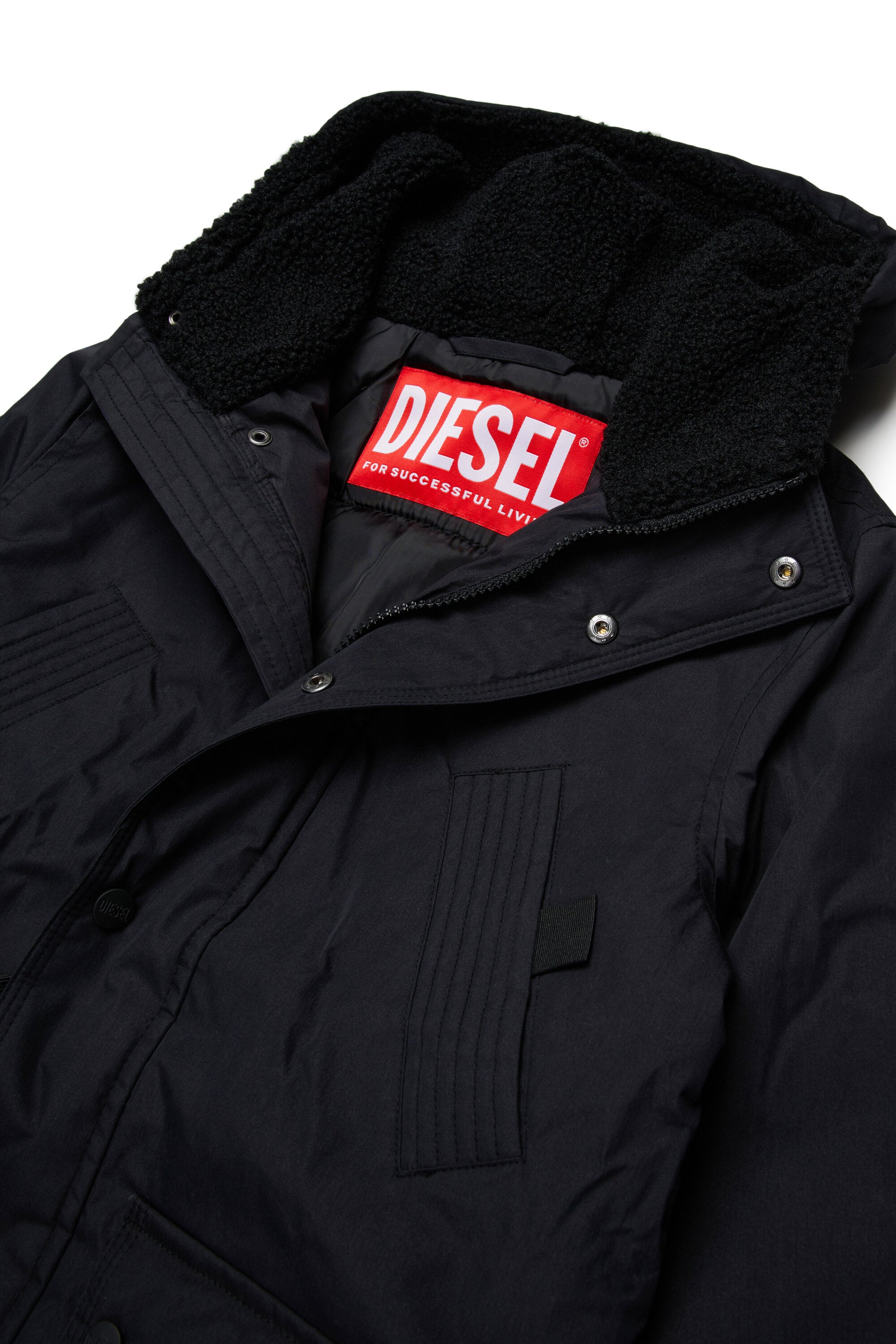 Lange gepolsterte Jacke mit Vordertaschen