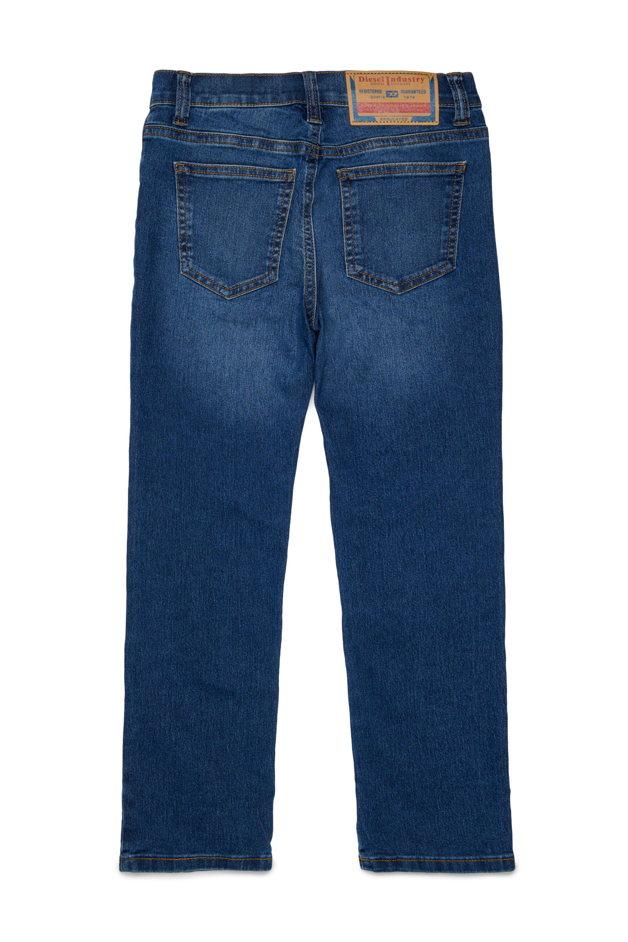 Vaqueros regular fit azul medio
