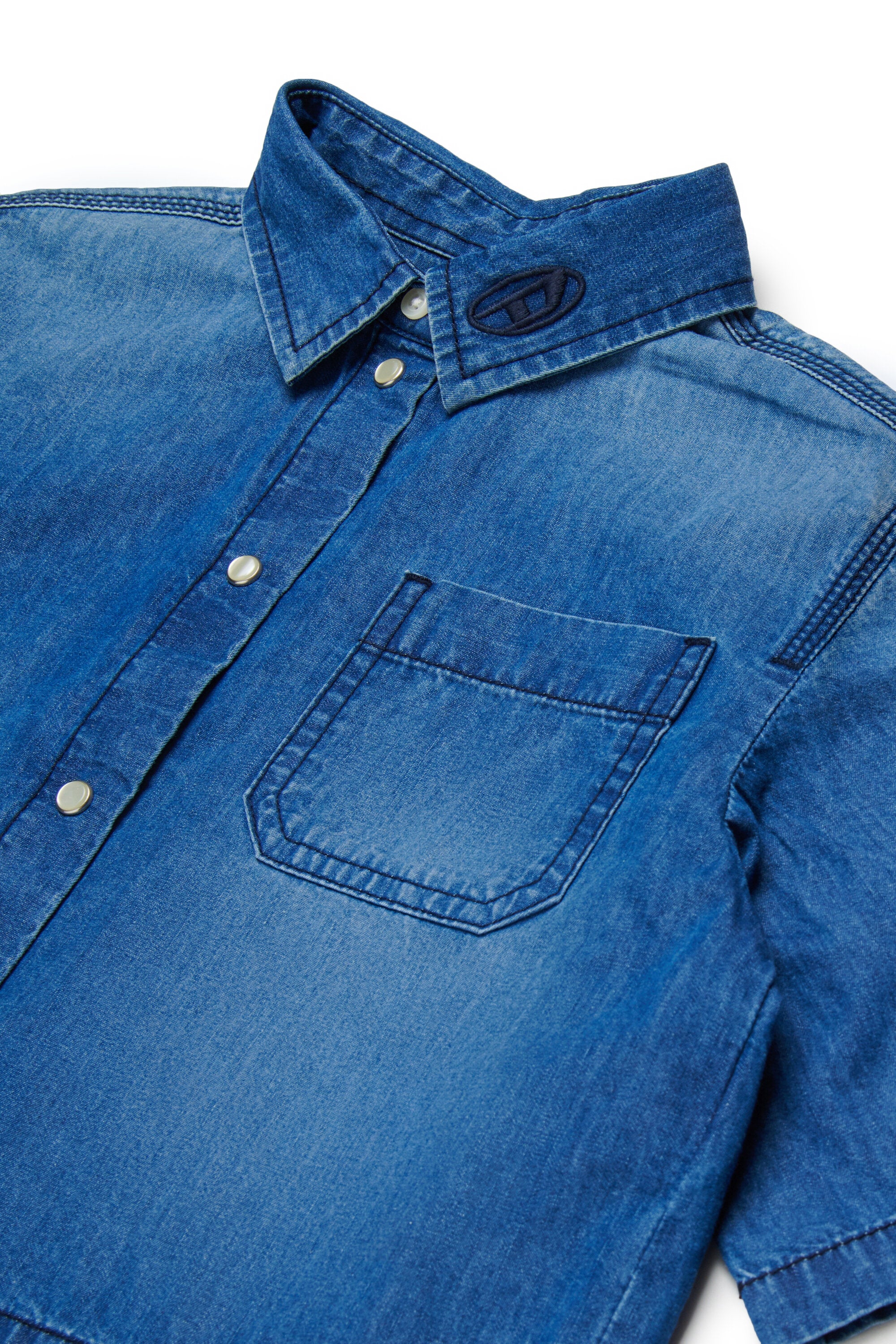 Camicia denim a maniche corte