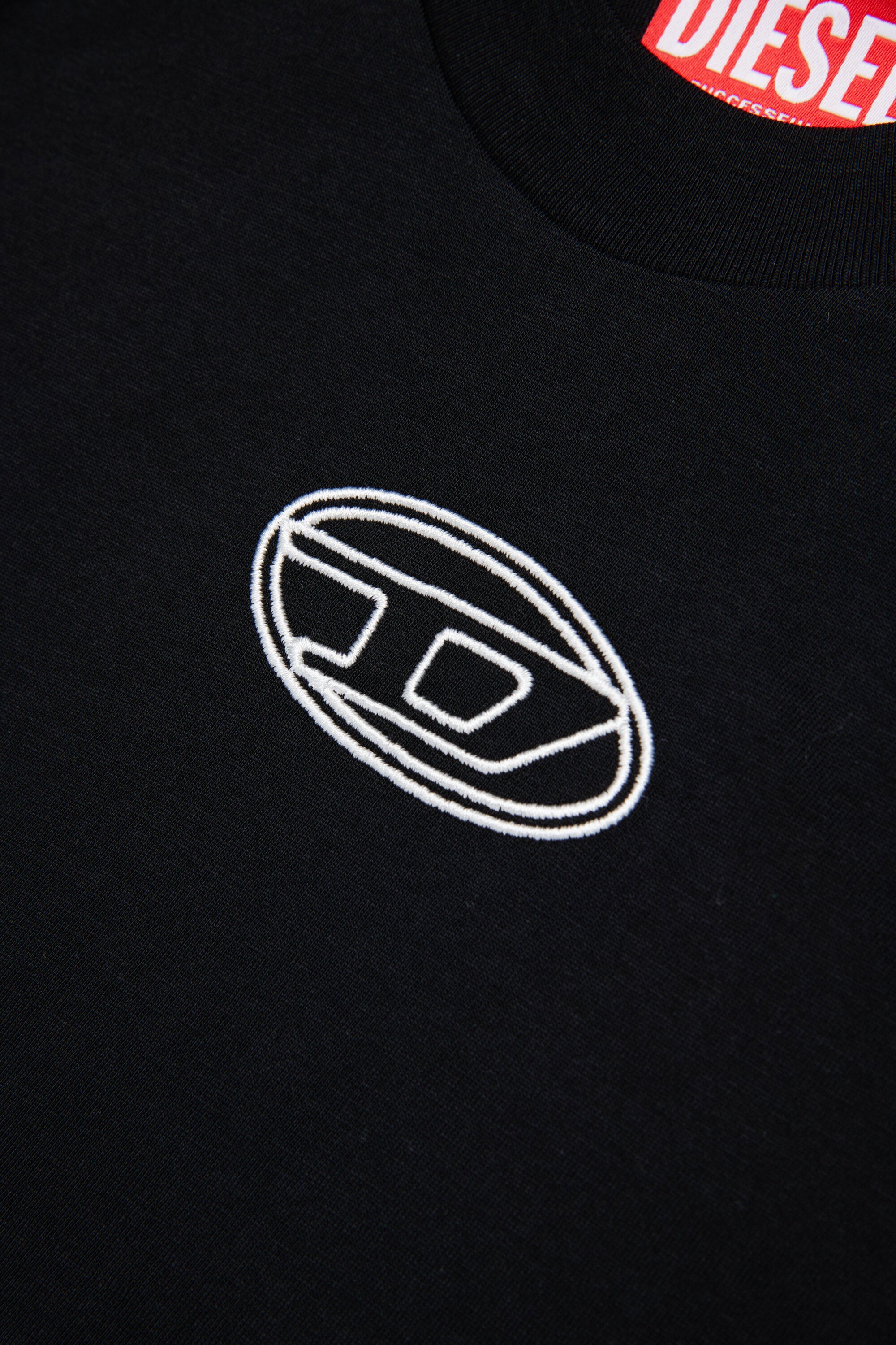 Boxy jersey T-shirt branded with Oval D logo