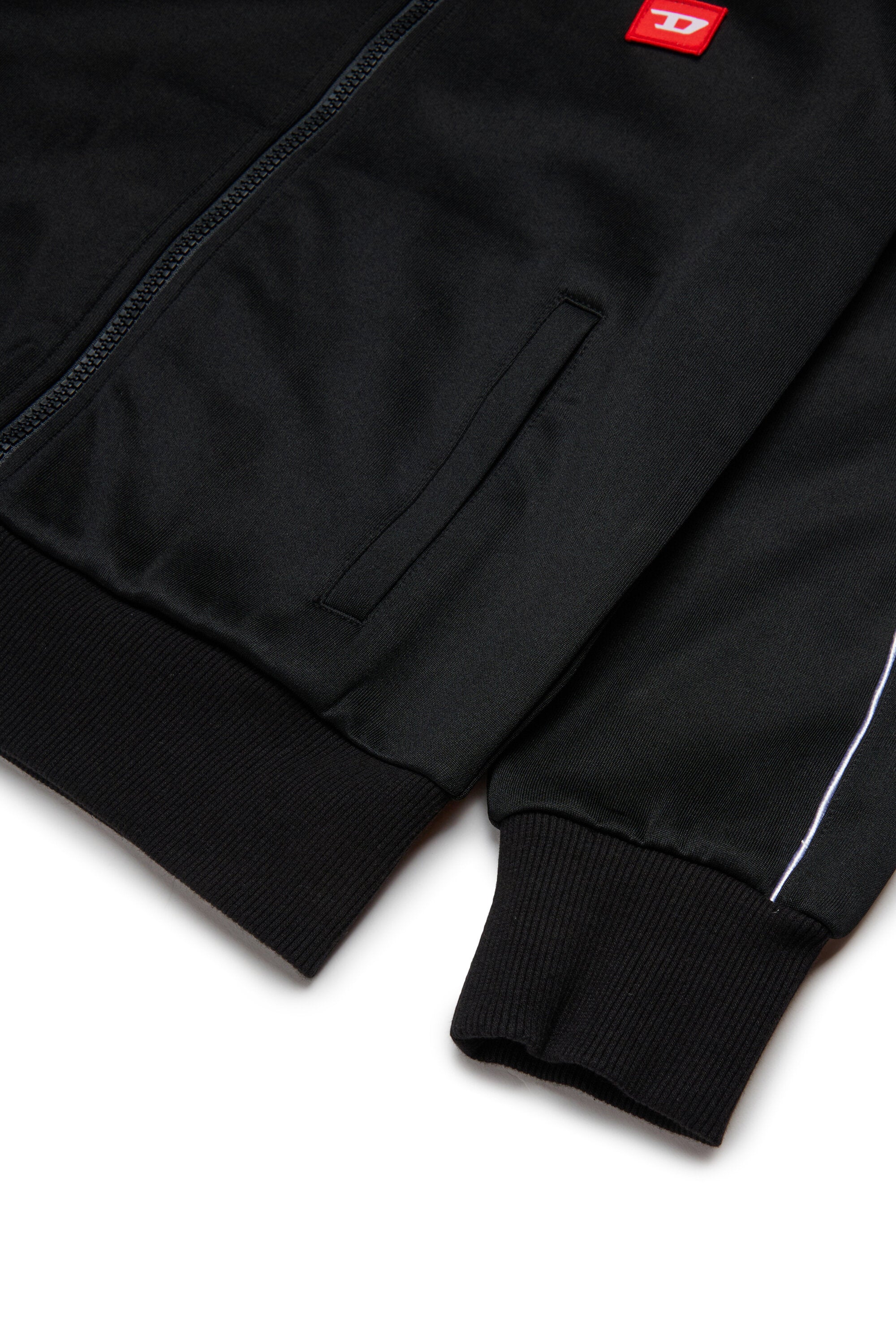 Triacetat-Sweatshirt mit Reißverschluss und rotem "D"-Aufnäher