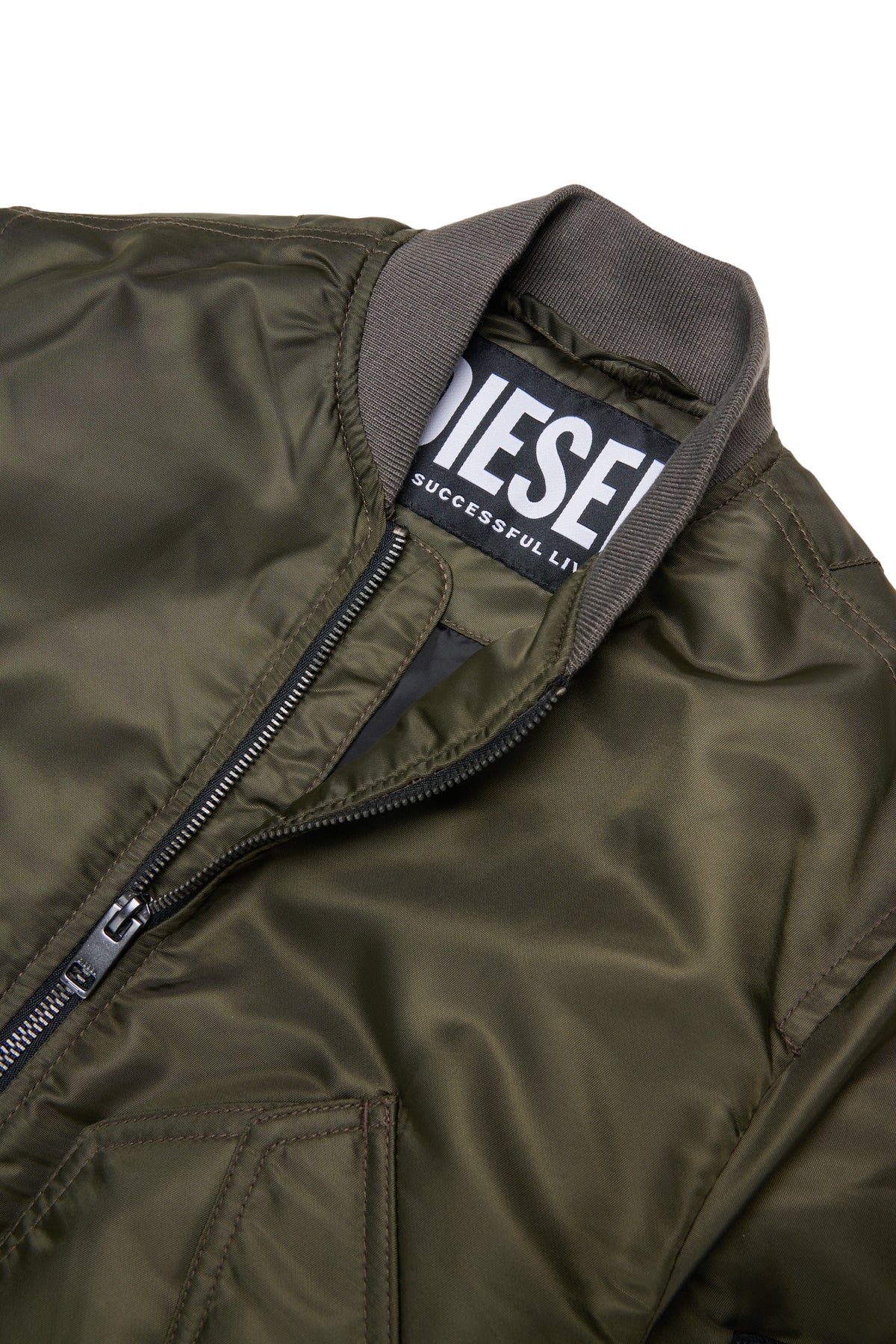 Bomberjacke mit Logo und Reißverschlusstaschen