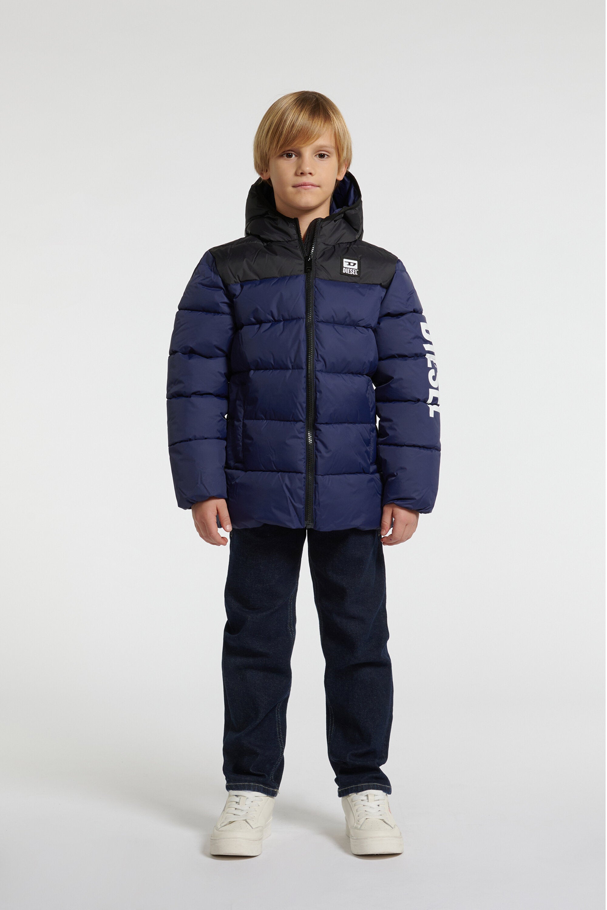 Steppjacke mit Logo