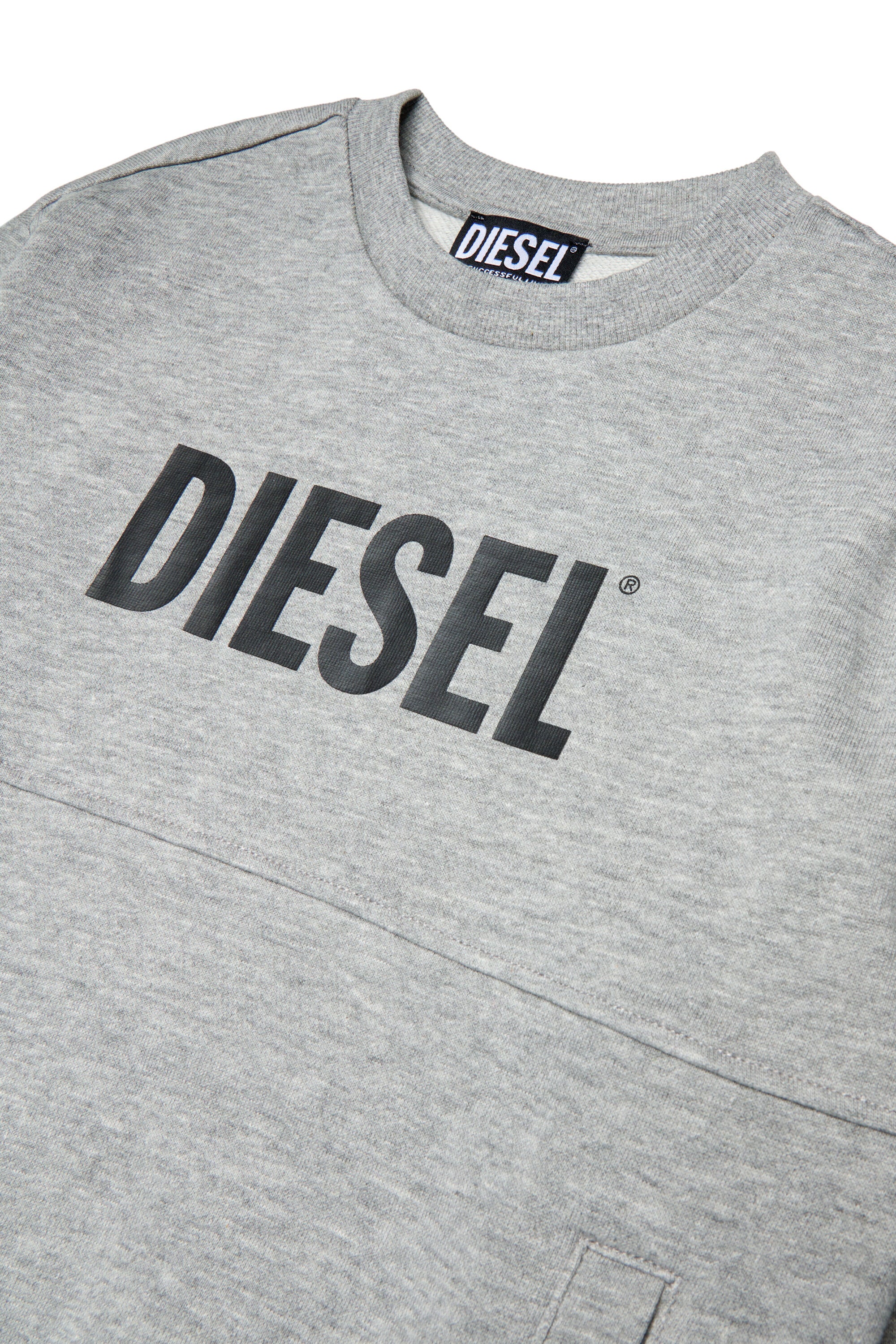 Trainingsanzug mit Diesel-Logo