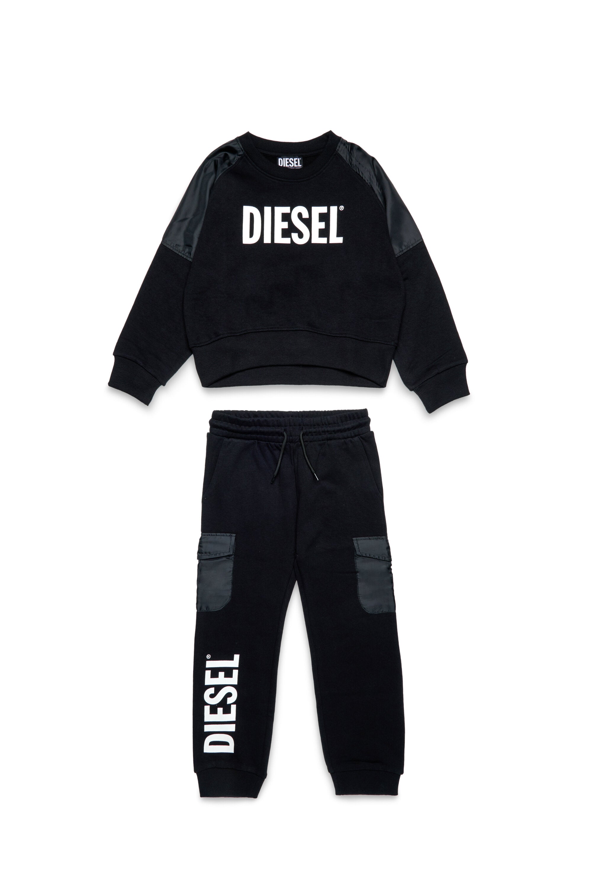 Tuta con logo Diesel