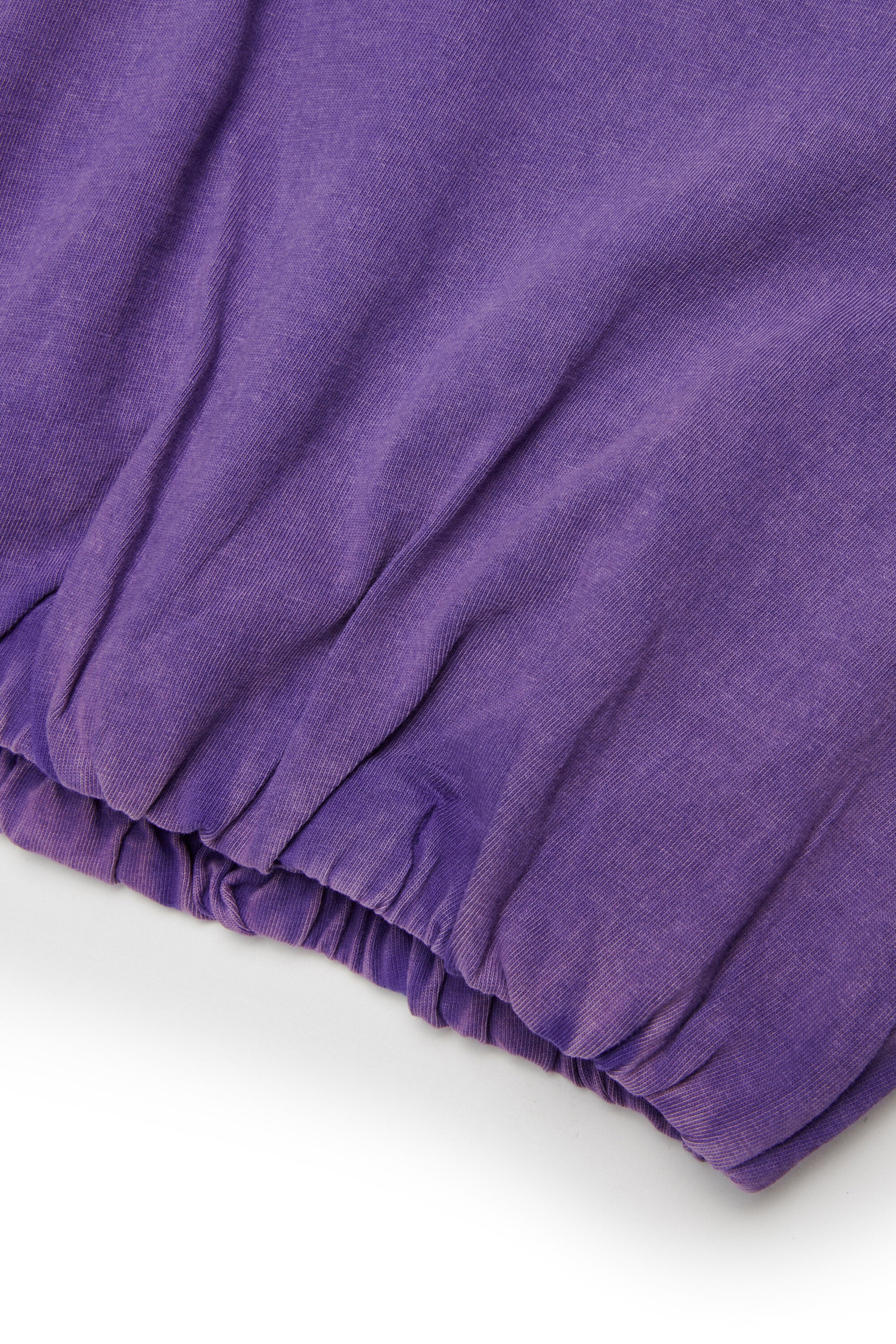 T-shirt corta con logo ricamato