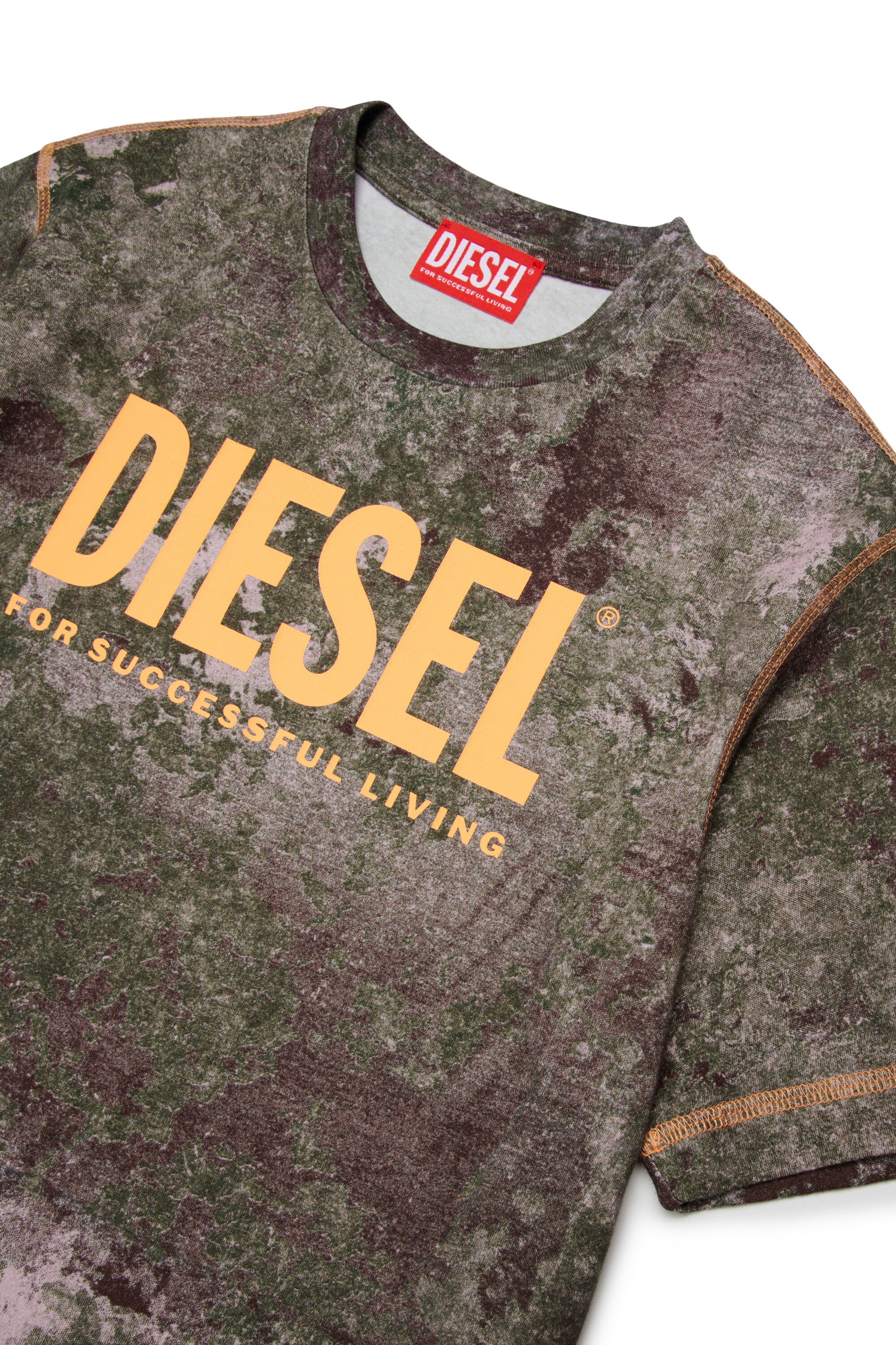 T-shirt with logo