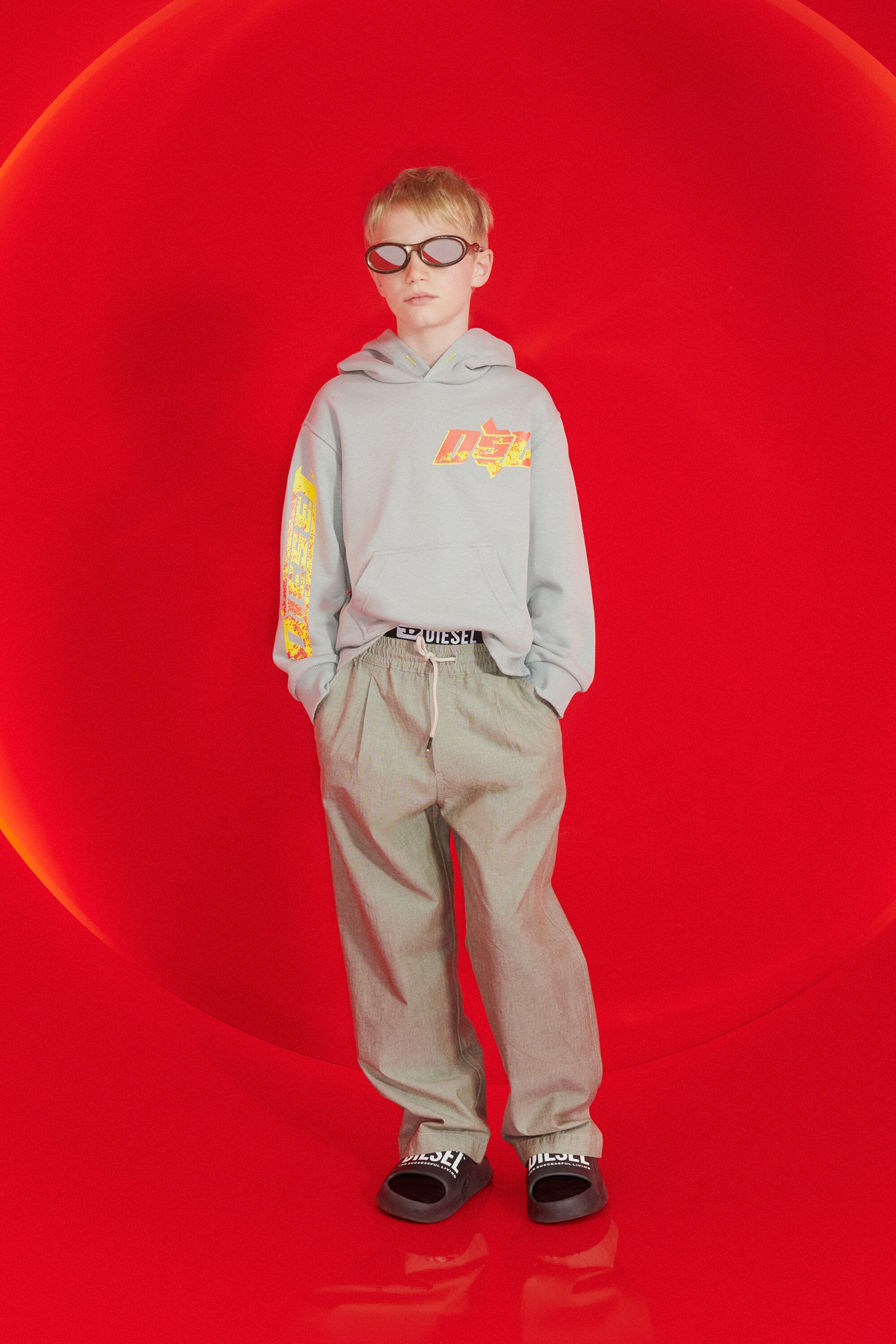 Felpa hoodie con logo