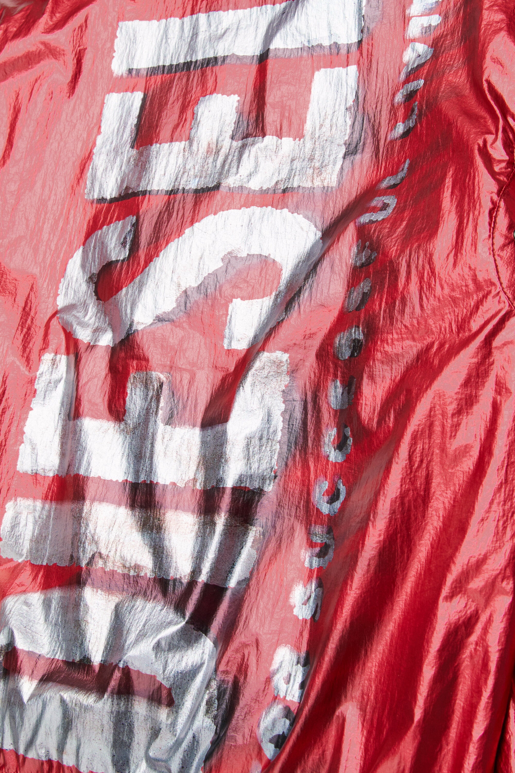 Giacca a vento con logo stampato