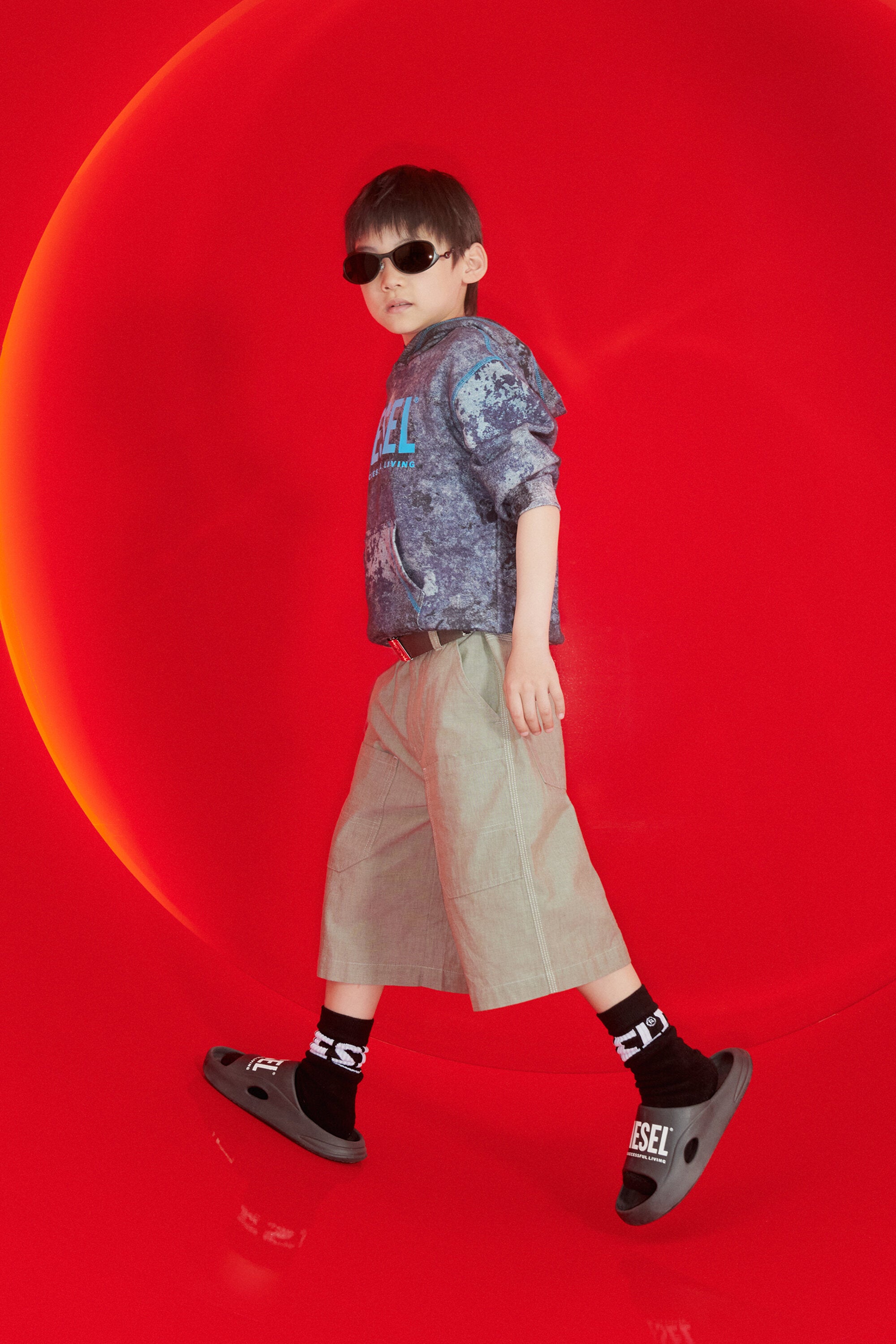 Shorts cargo con logotipo