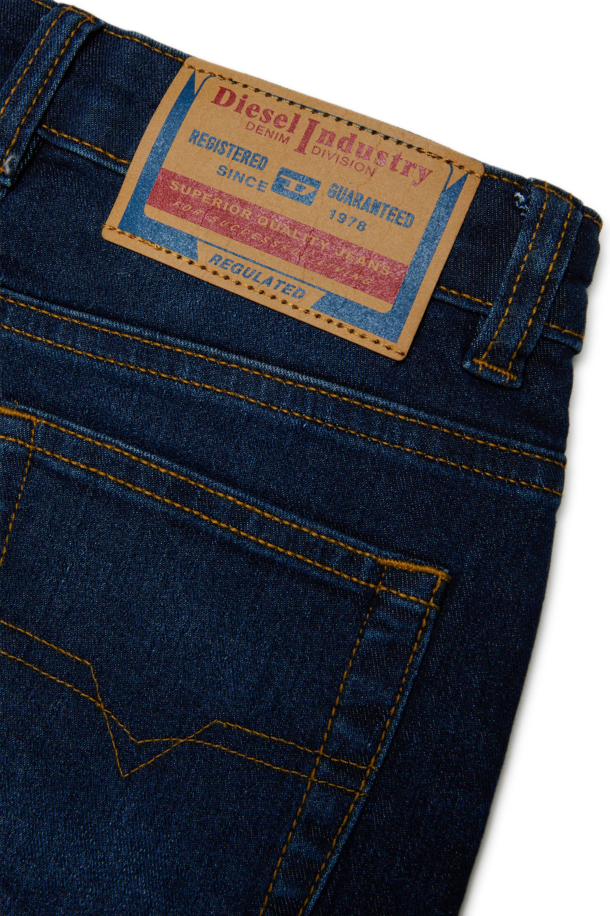 Regular-Fit-Jeans in Dunkelblau