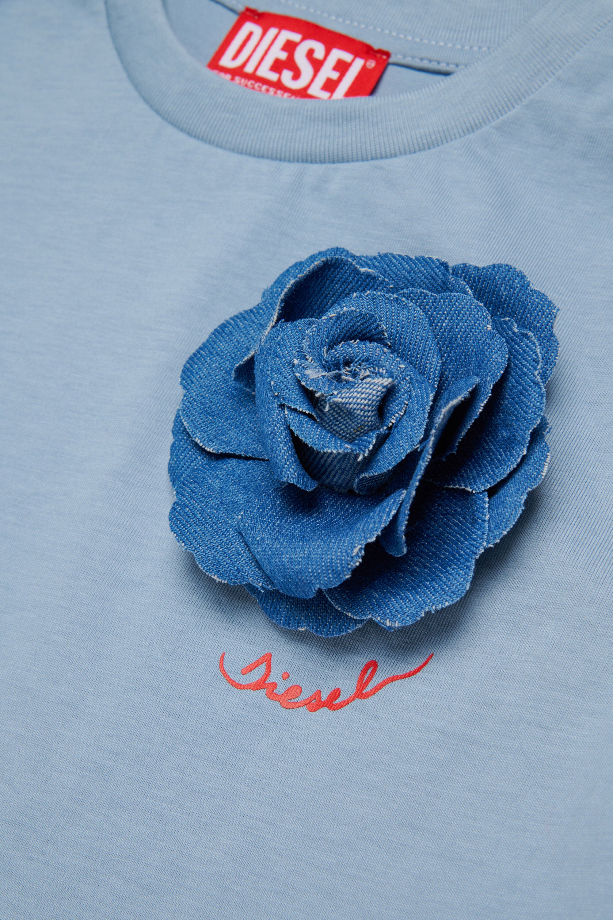 T-shirt con logo