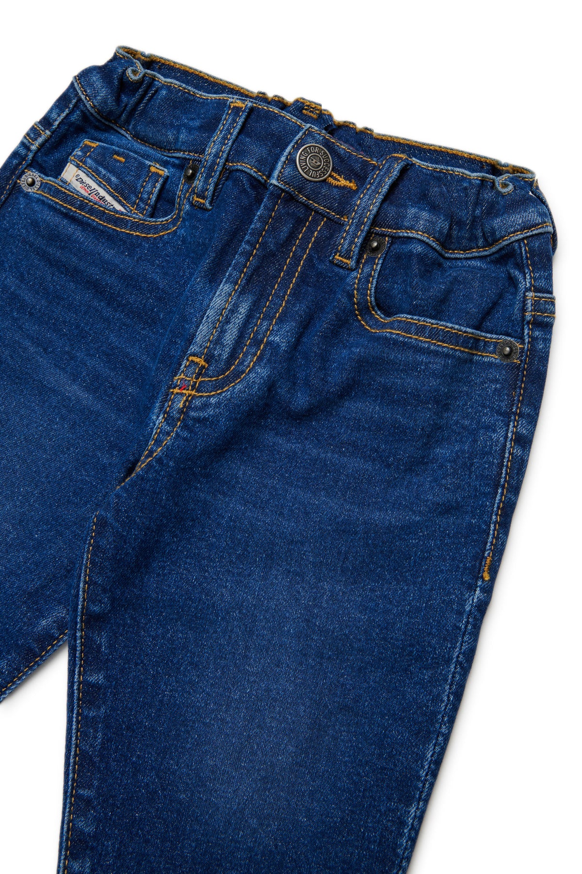 Jeans mit regulärer Passform in Mittelblau - D-Gale