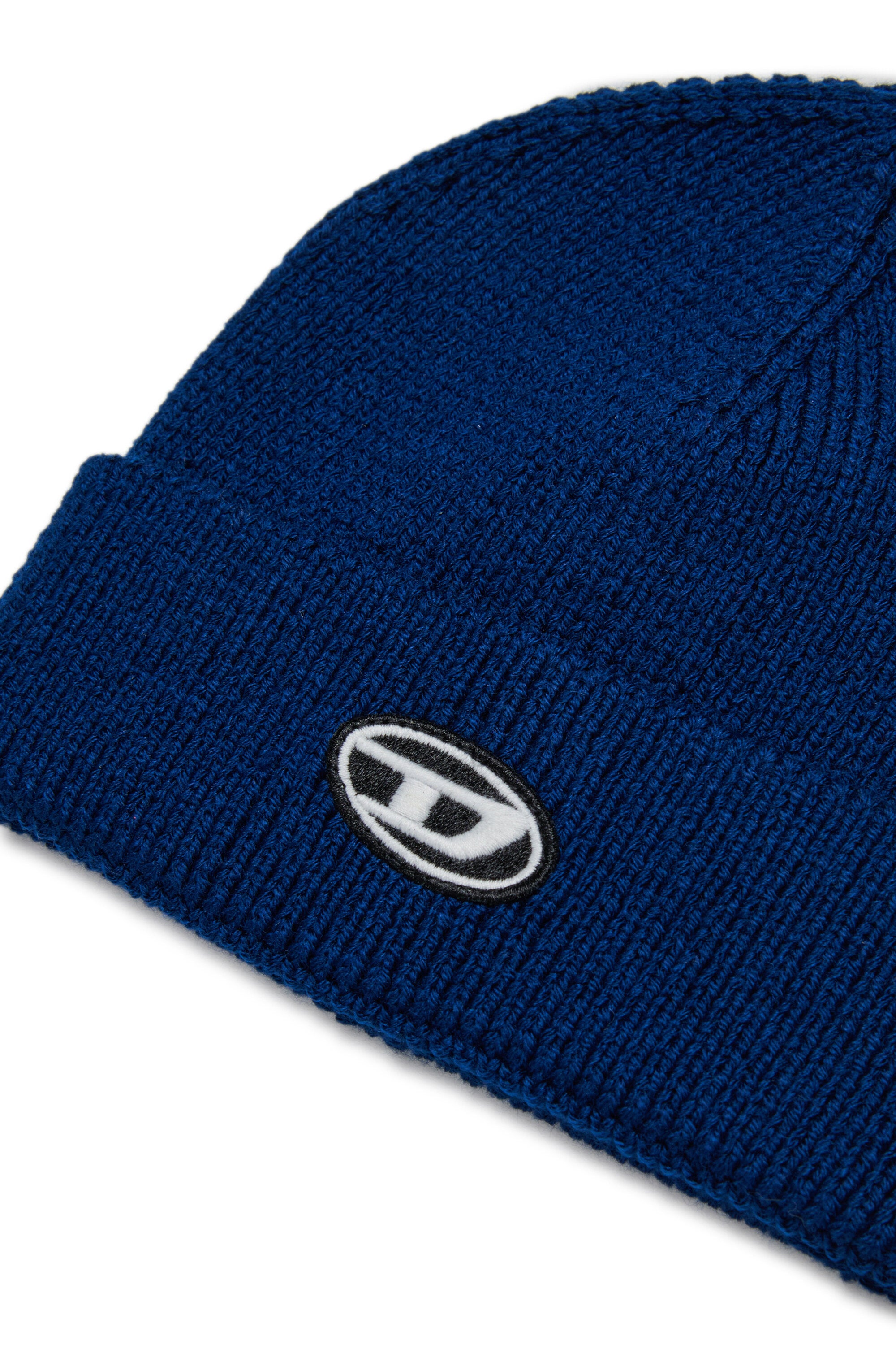 Berretto beanie misto lana con patch Oval D
