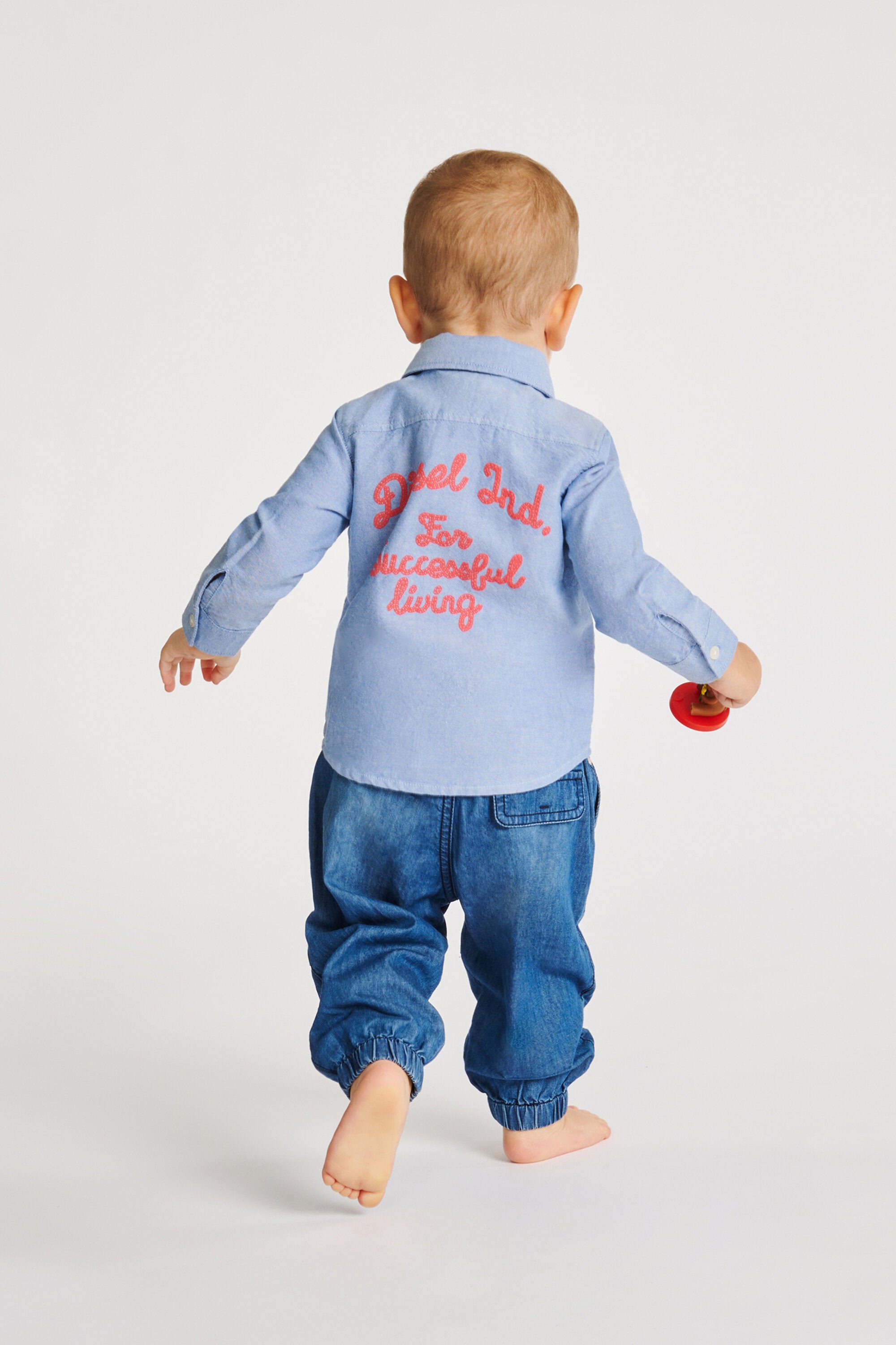 Jeans relaxed fit lavaggio blu medio
