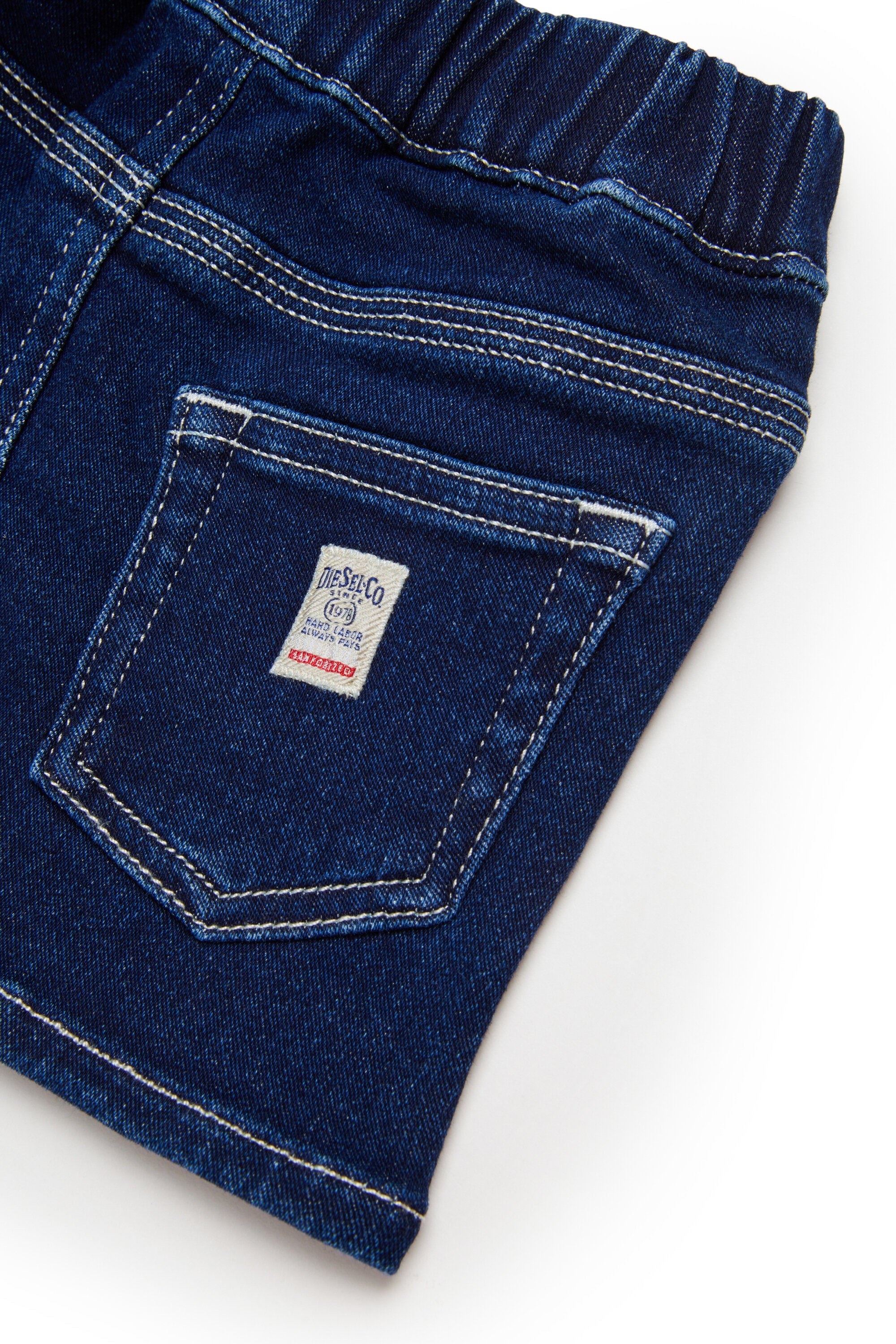Gonna denim con logo