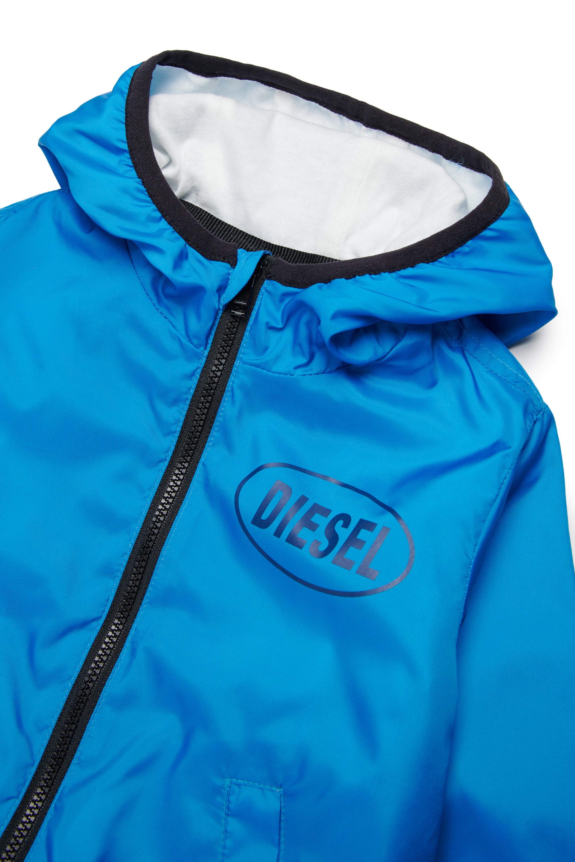 Windbreaker with printed logo