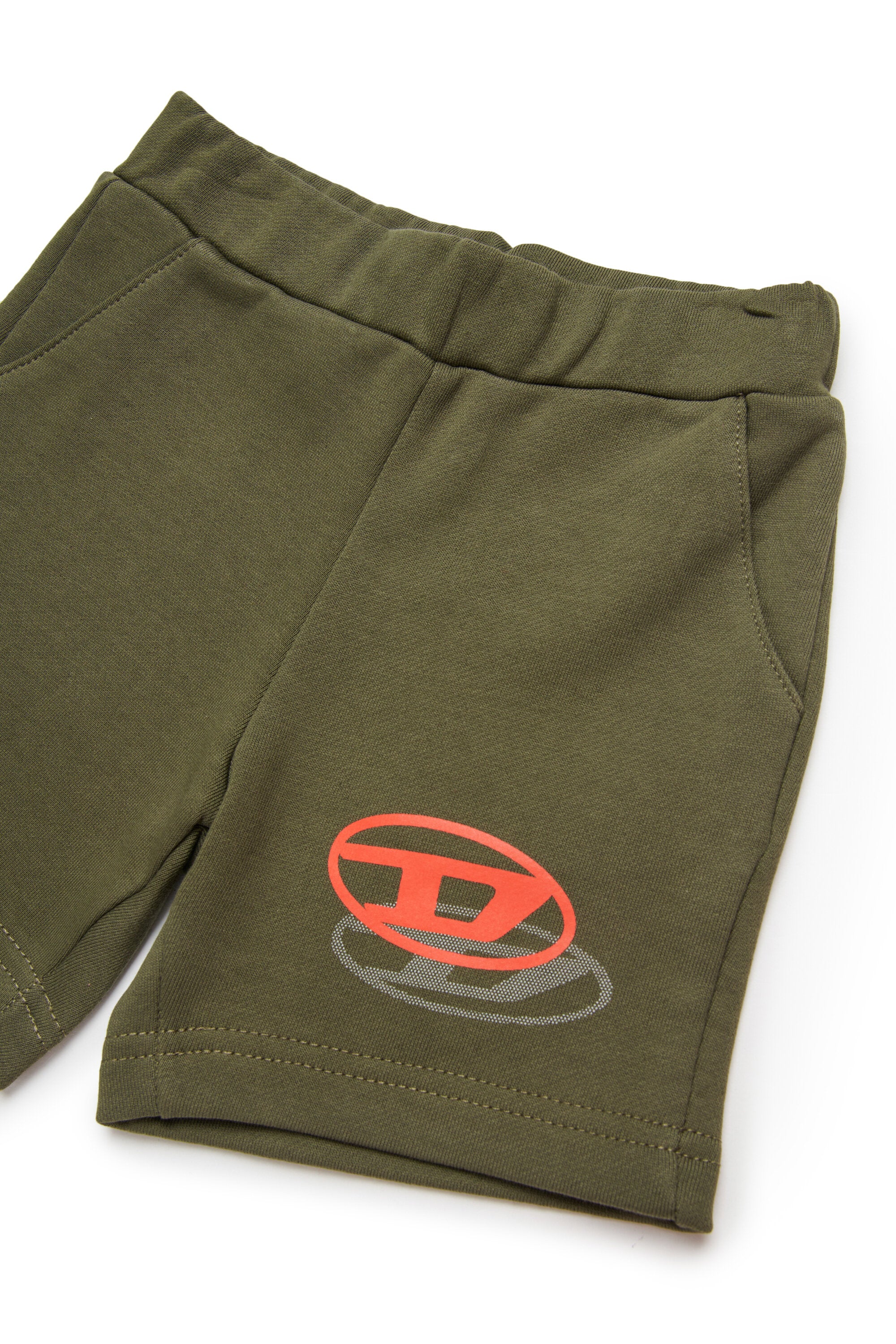Short en molleton avec logo
