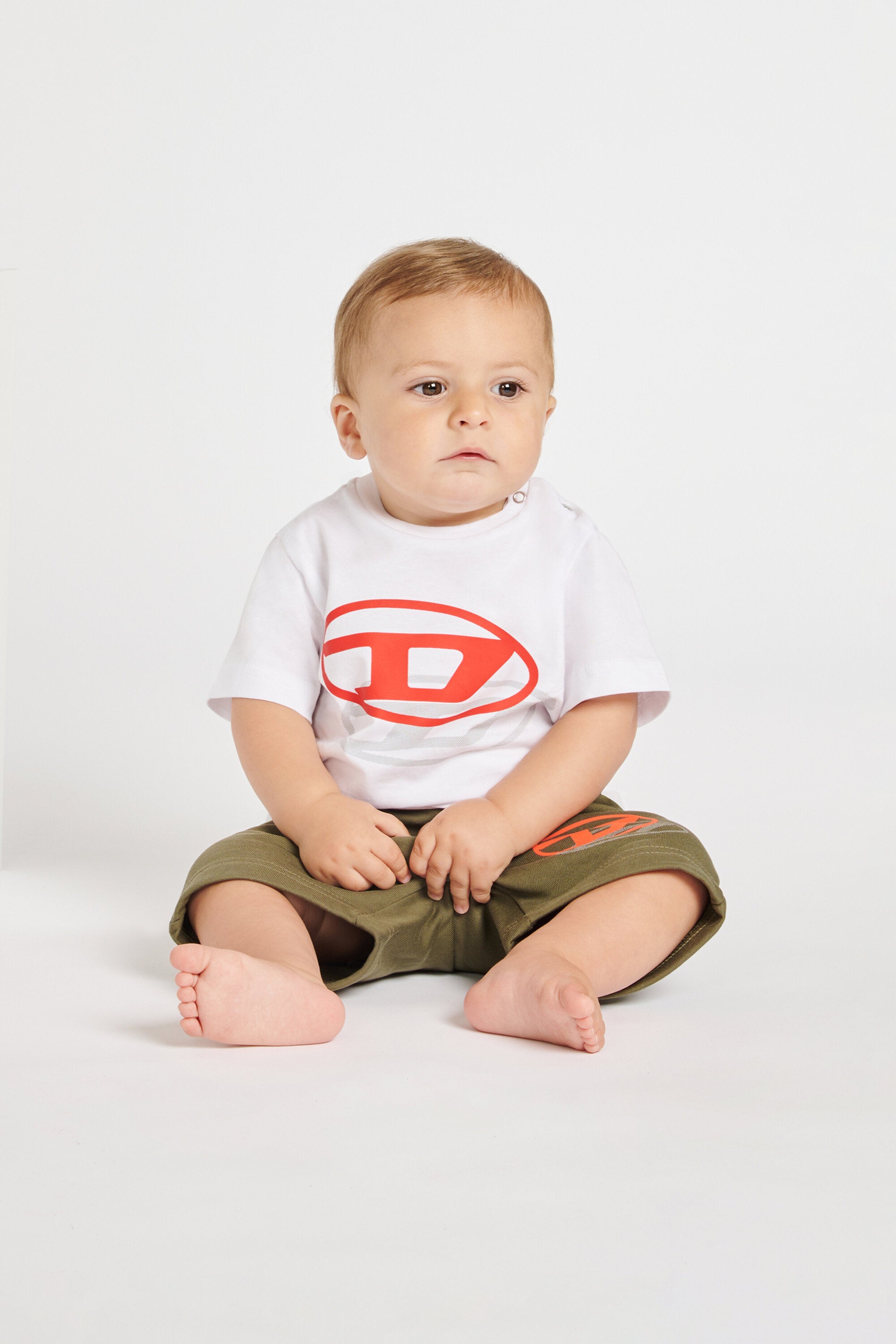 T-Shirt mit dynamischem Oval-D-Logo