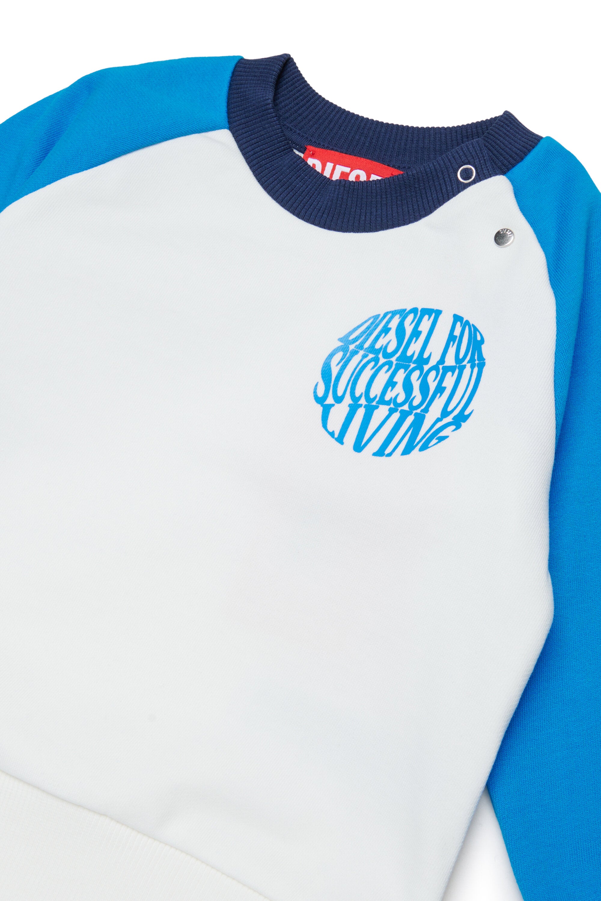 Trainingsanzug mit Logo